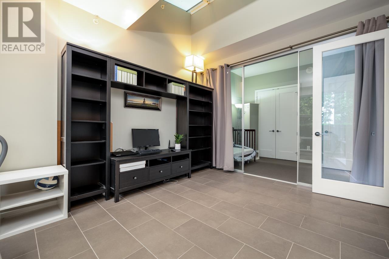 310 77 Walter Hardwick Avenue, Vancouver, British Columbia  V5Y 0C6 - Photo 12 - R2820647