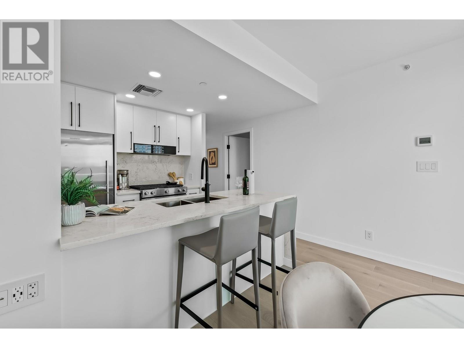 507 638 Beach Crescent, Vancouver, British Columbia  V6Z 3H4 - Photo 10 - R2820659