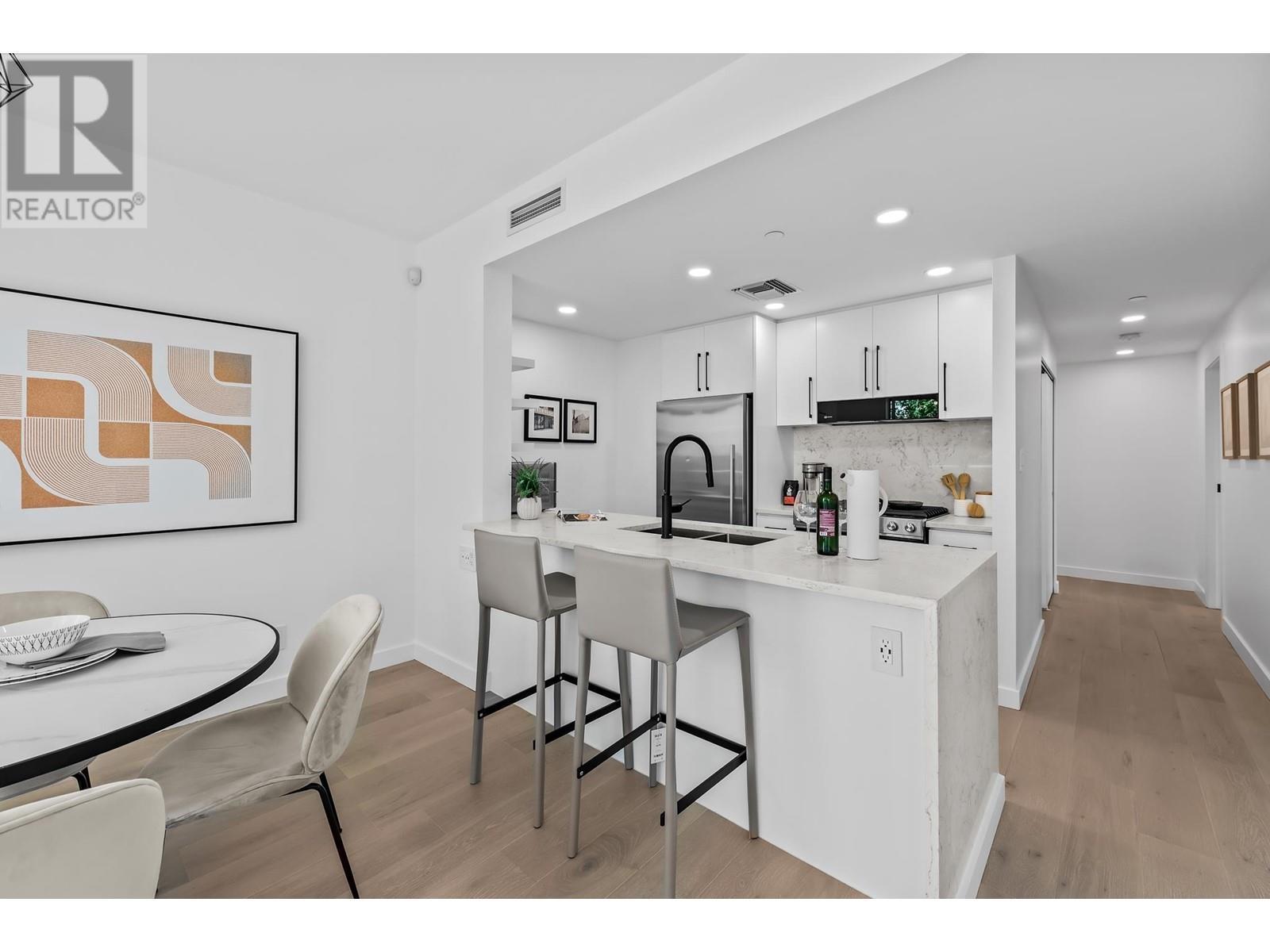 507 638 Beach Crescent, Vancouver, British Columbia  V6Z 3H4 - Photo 5 - R2820659
