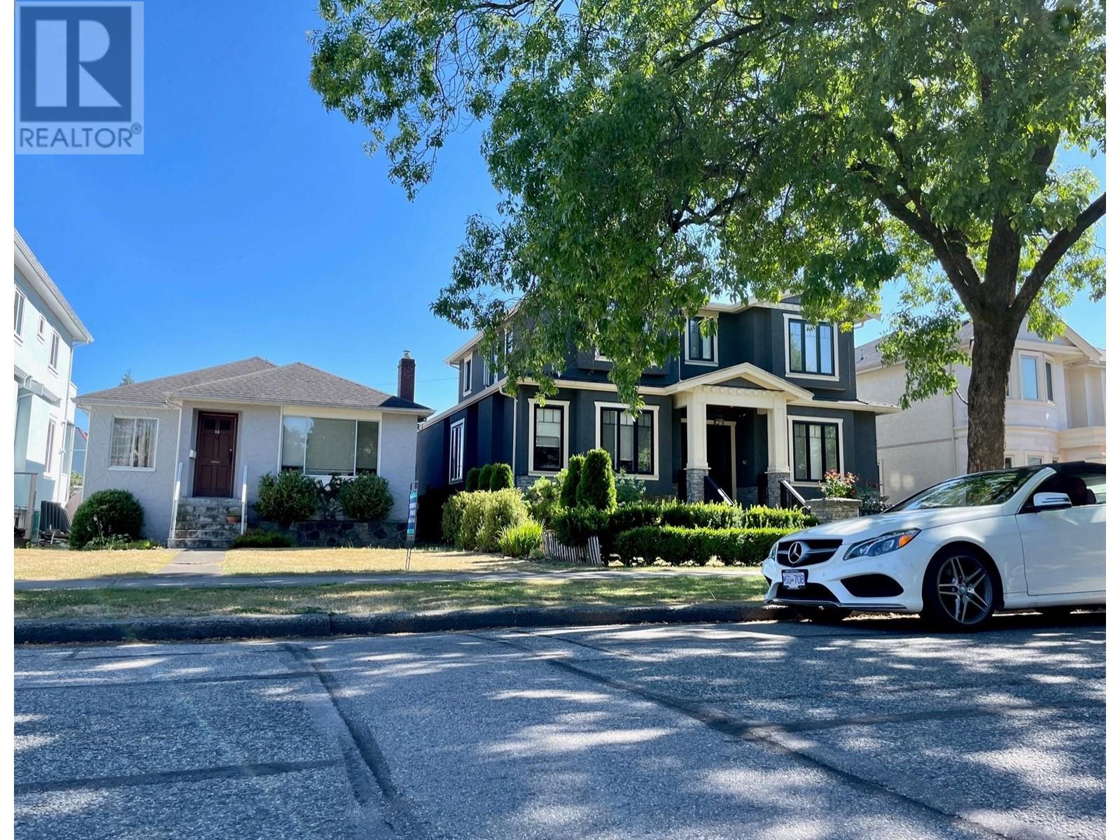 66 E 48th Avenue, Vancouver, British Columbia  V5W 2C6 - Photo 1 - R2797269