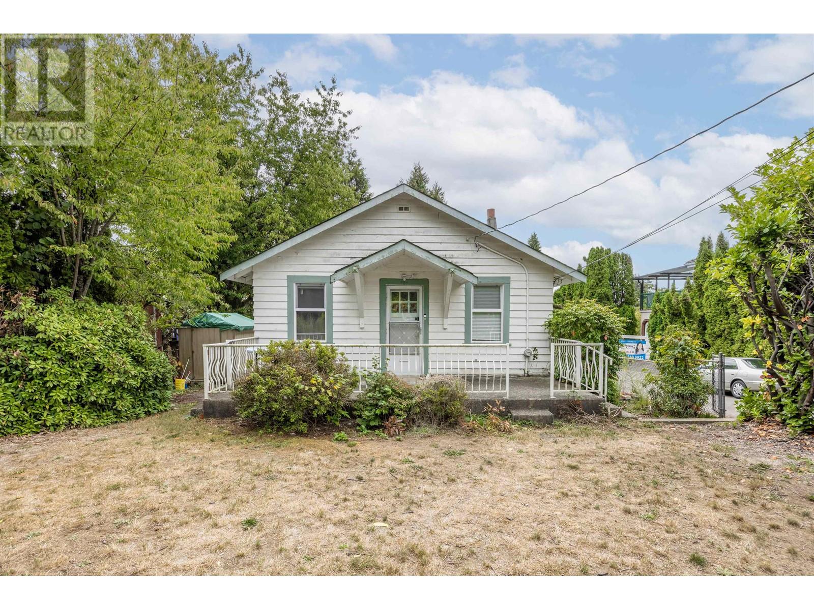 634 Rochester Avenue, Coquitlam, British Columbia  V3K 2V7 - Photo 2 - R2816926