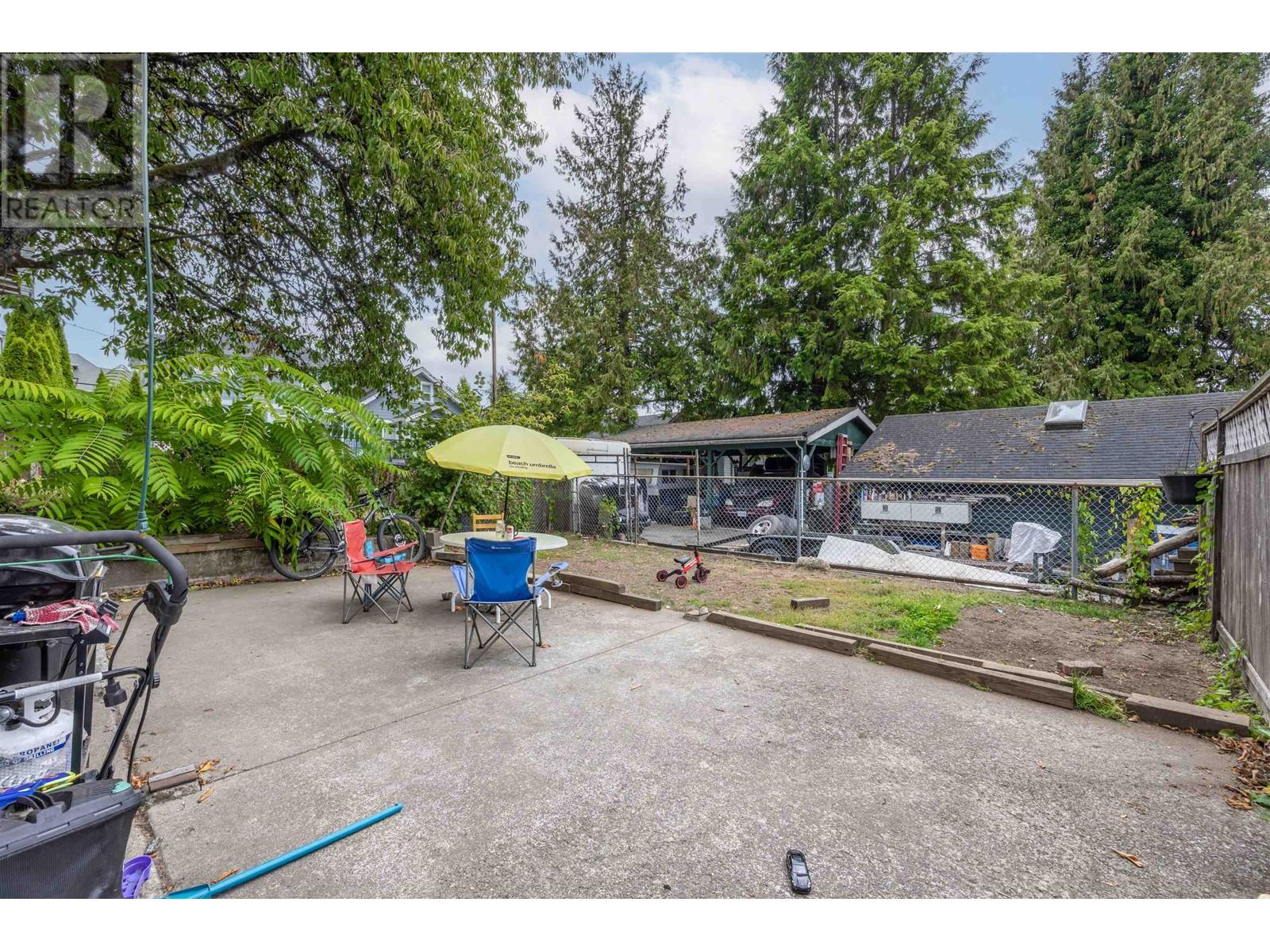 634 Rochester Avenue, Coquitlam, British Columbia  V3K 2V7 - Photo 17 - R2816926