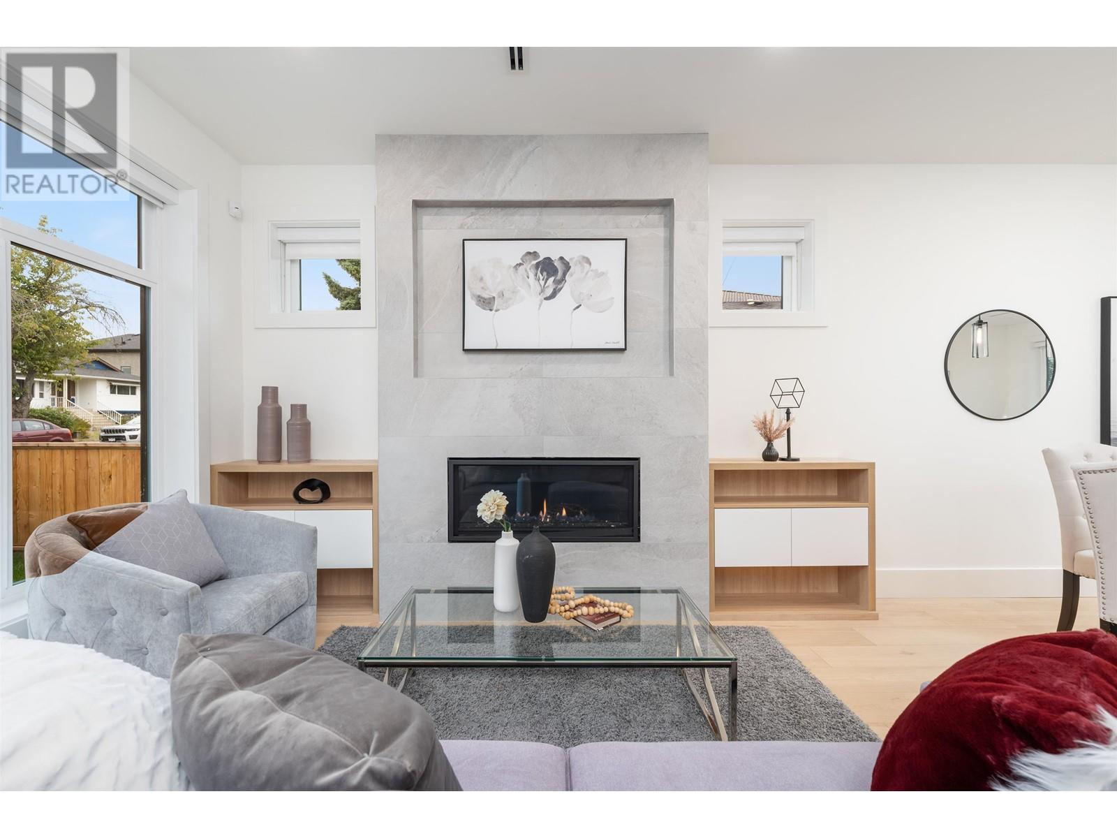 118 E 53rd Avenue, Vancouver, British Columbia  V5X 1H8 - Photo 4 - R2819027