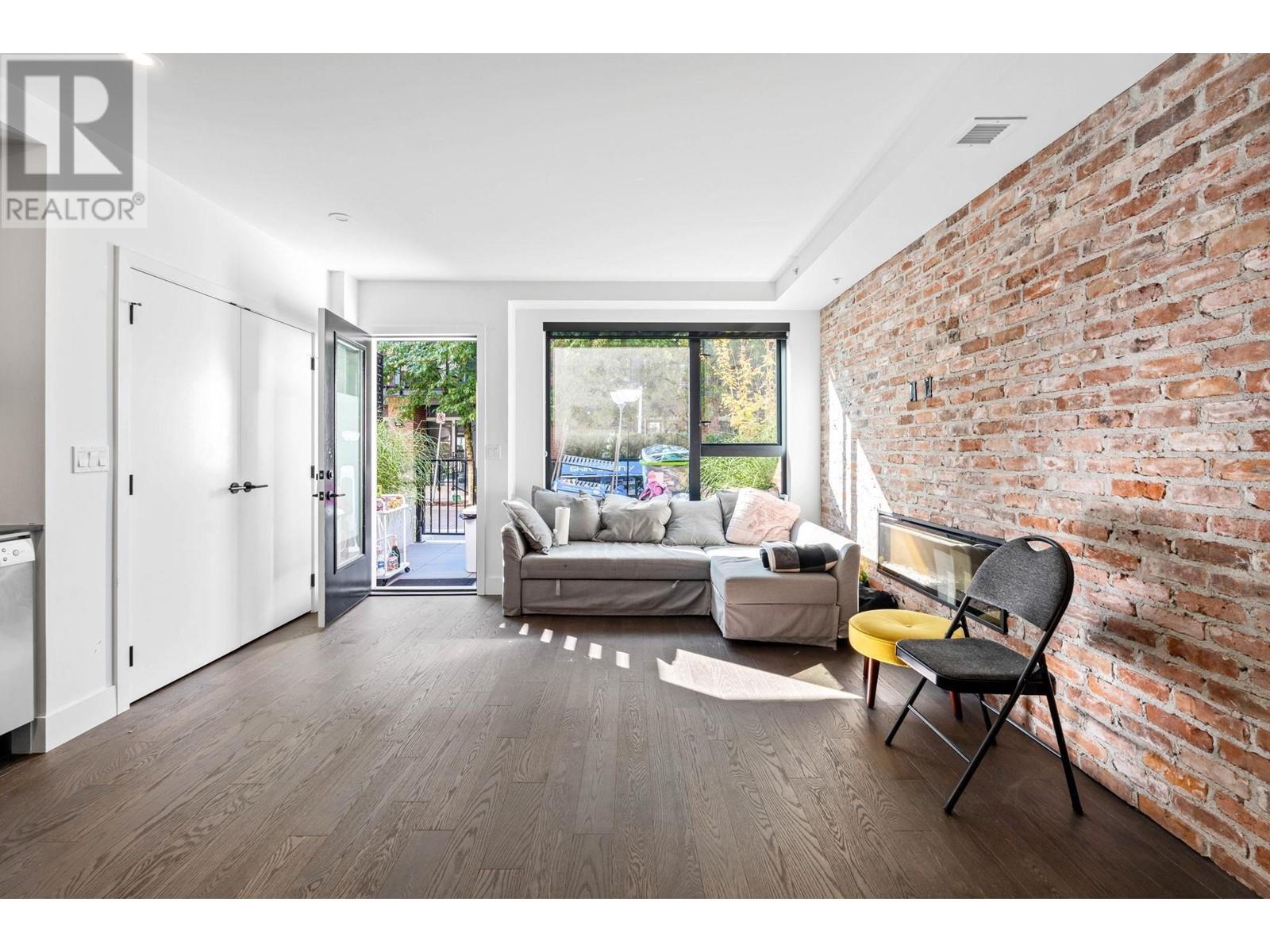 2720 Spring Street, Port Moody, British Columbia  V3H 1Y5 - Photo 8 - R2820704