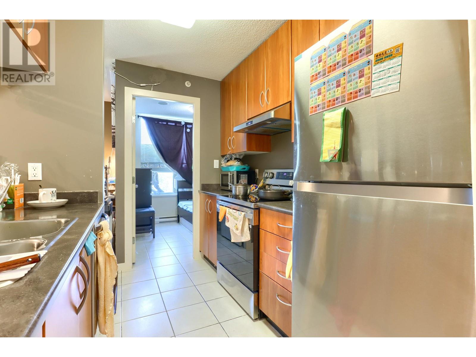 1401 3663 Crowley Drive, Vancouver, British Columbia  V5R 5J4 - Photo 3 - R2820729