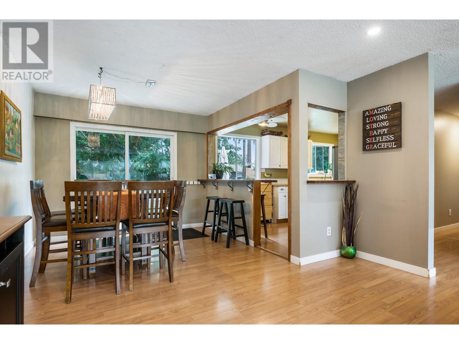 21184 Cook Avenue, Maple Ridge, British Columbia  V2X 7P8 - Photo 10 - R2820683