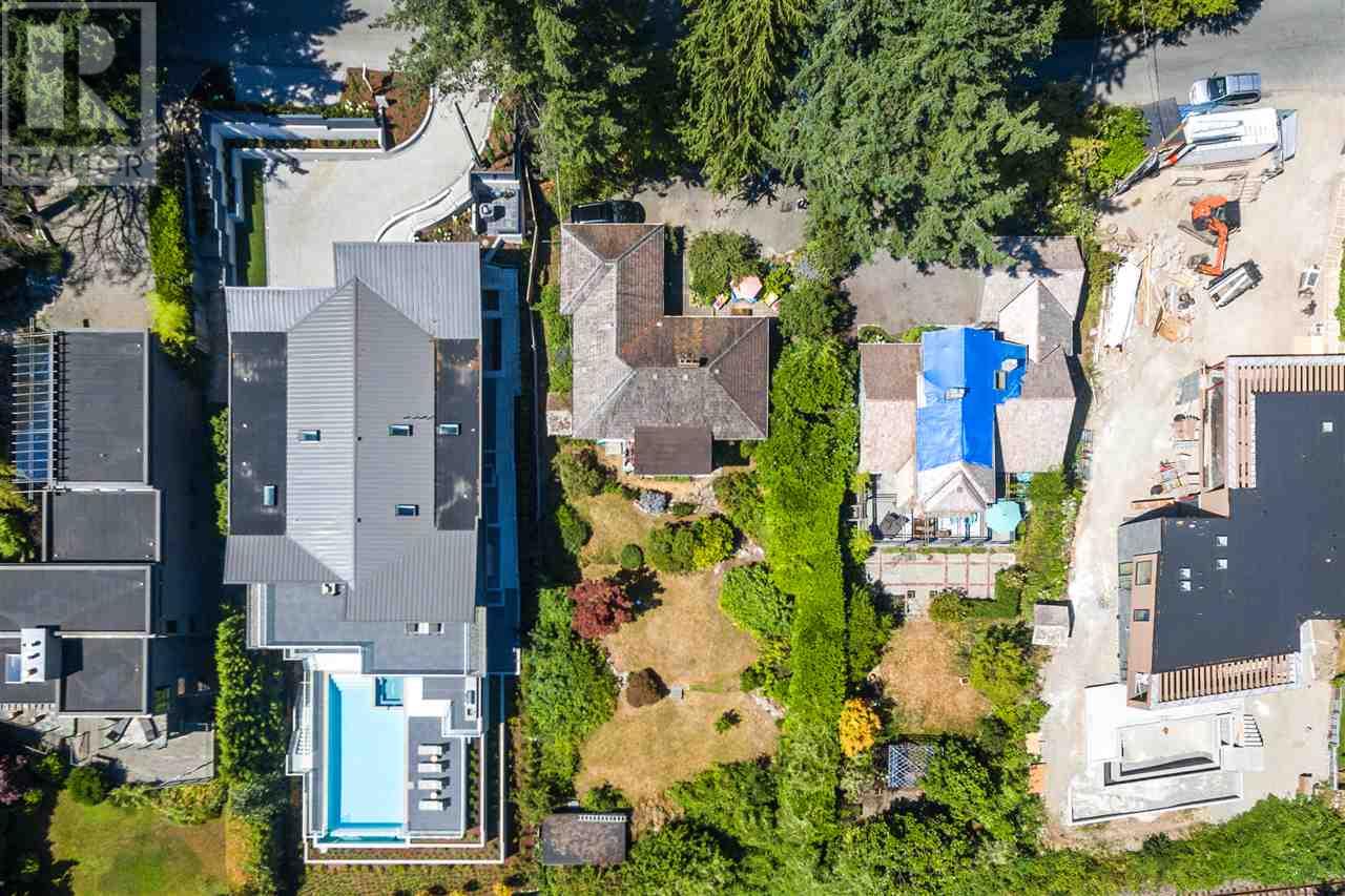 3548 Creery Avenue, West Vancouver, British Columbia  V7V 2M1 - Photo 8 - R2820696