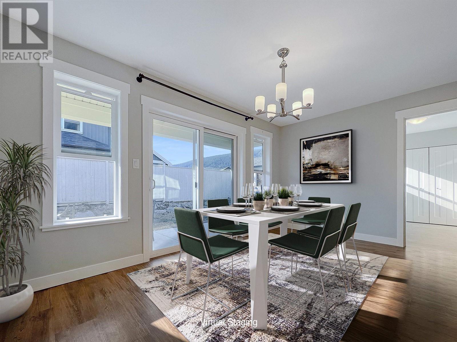 1002 Goddard Road, Gibsons, British Columbia  V0N 1V7 - Photo 14 - R2820701