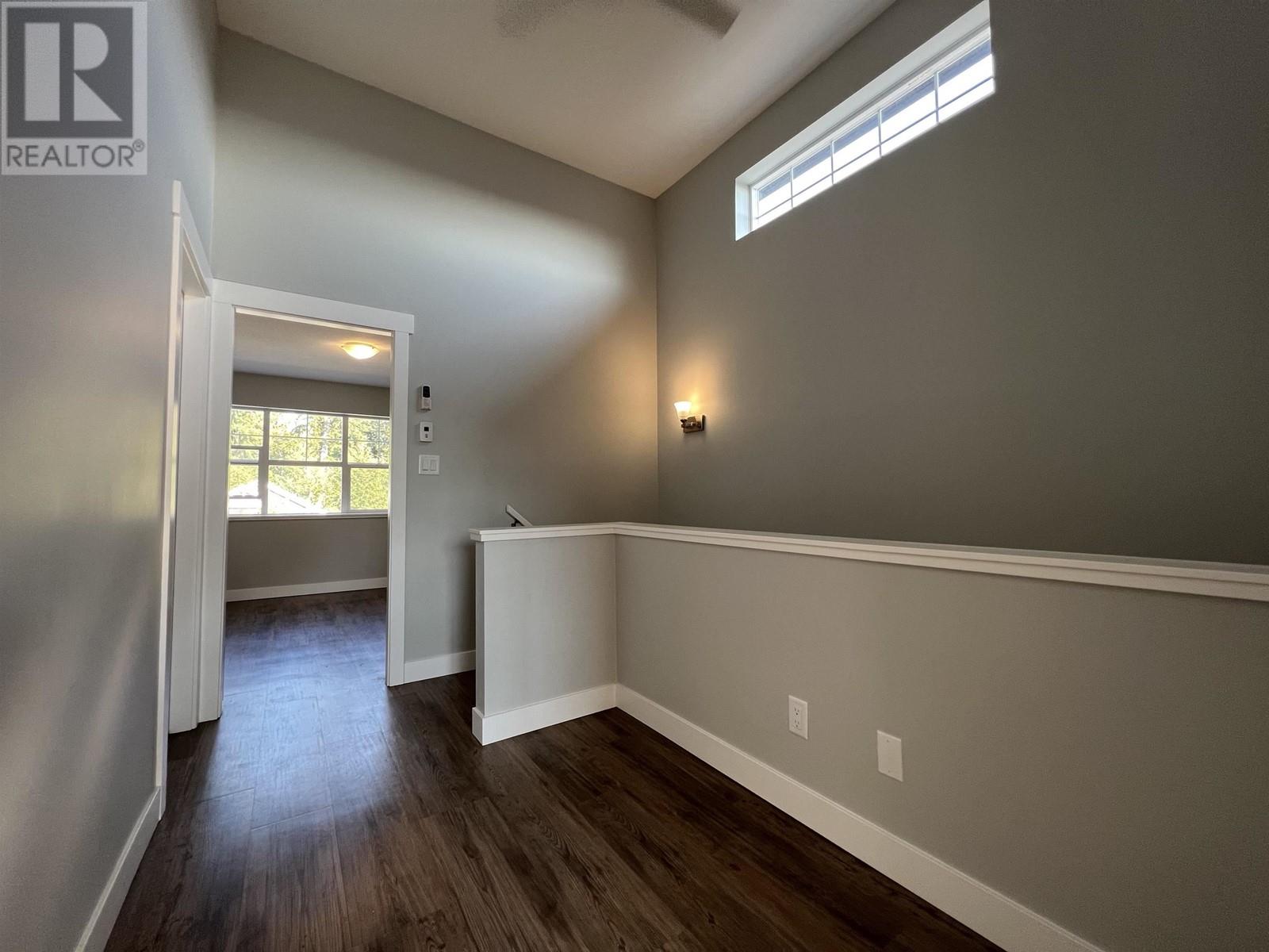 1002 Goddard Road, Gibsons, British Columbia  V0N 1V7 - Photo 30 - R2820701