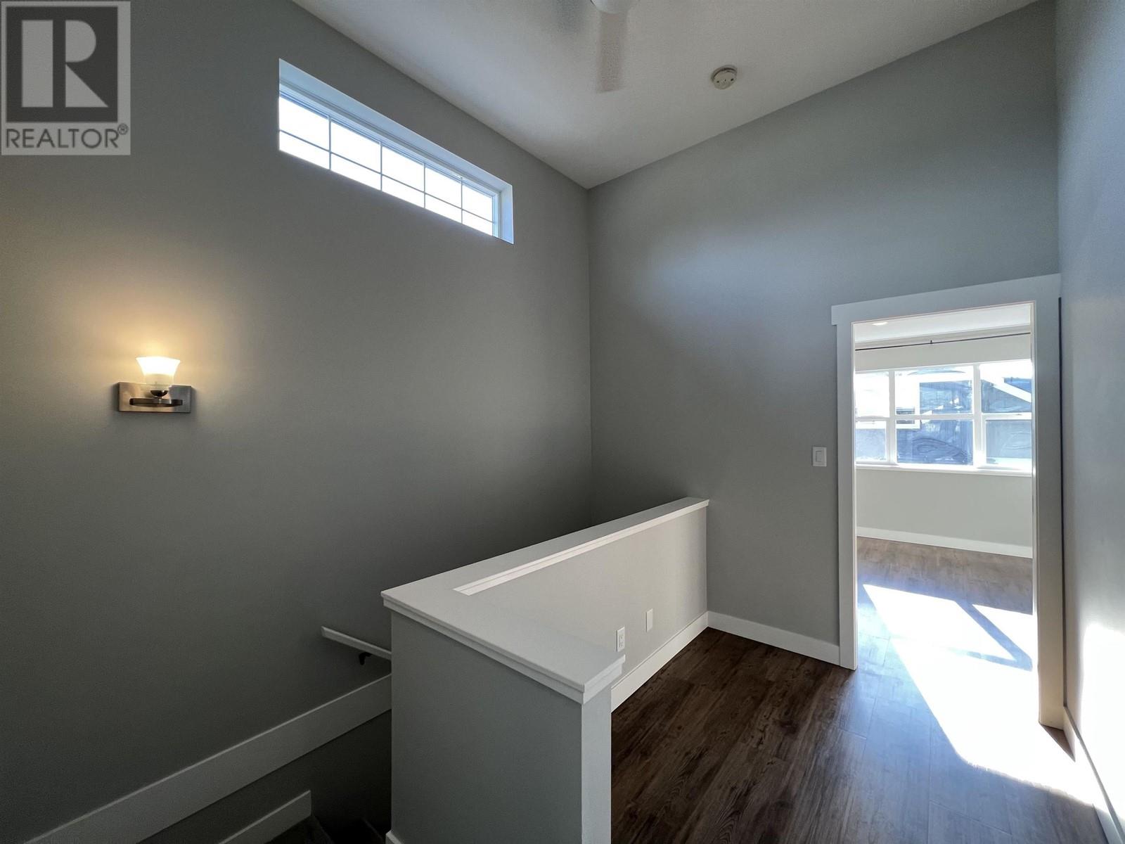 1002 Goddard Road, Gibsons, British Columbia  V0N 1V7 - Photo 31 - R2820701