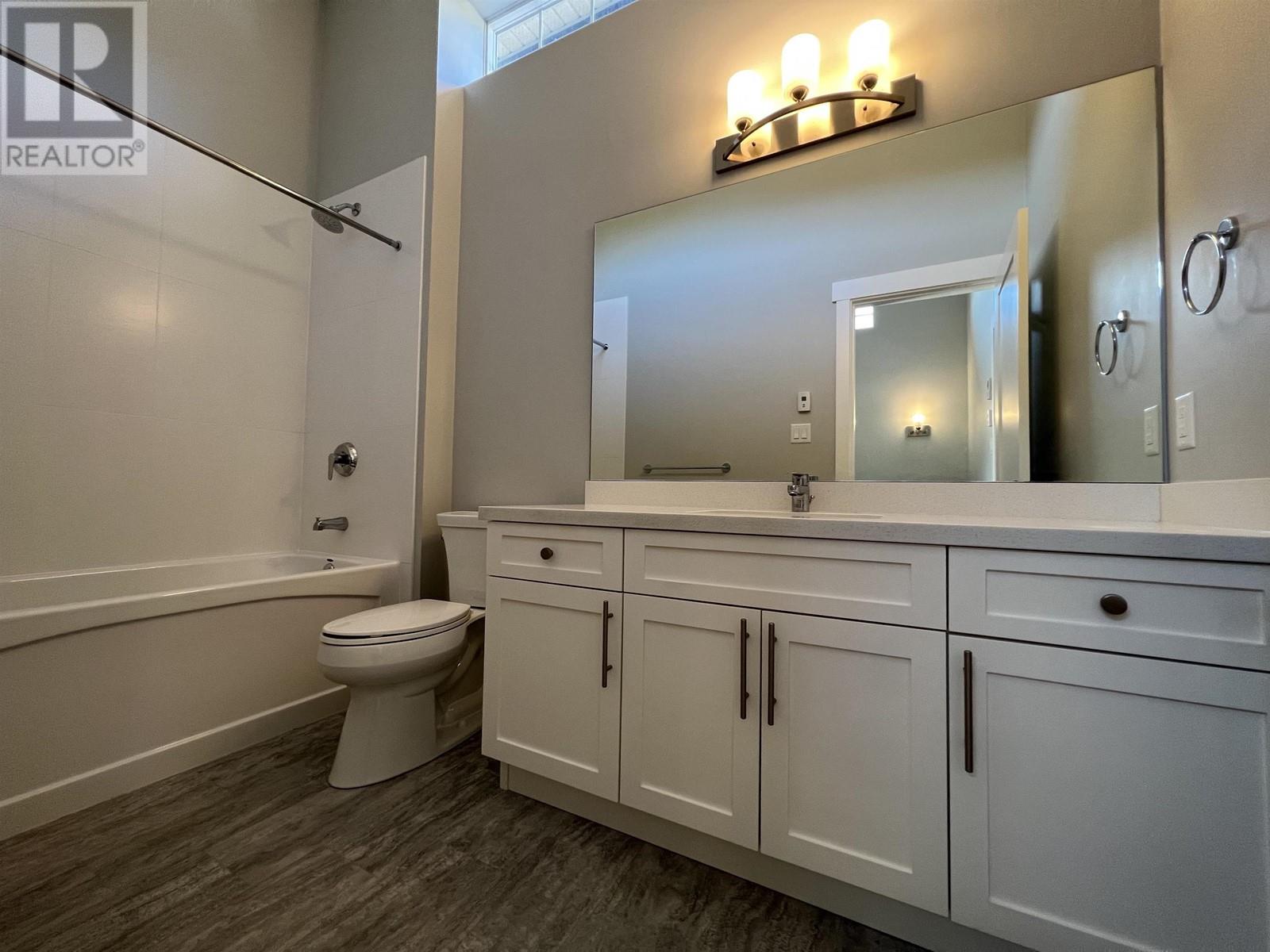 1002 Goddard Road, Gibsons, British Columbia  V0N 1V7 - Photo 32 - R2820701