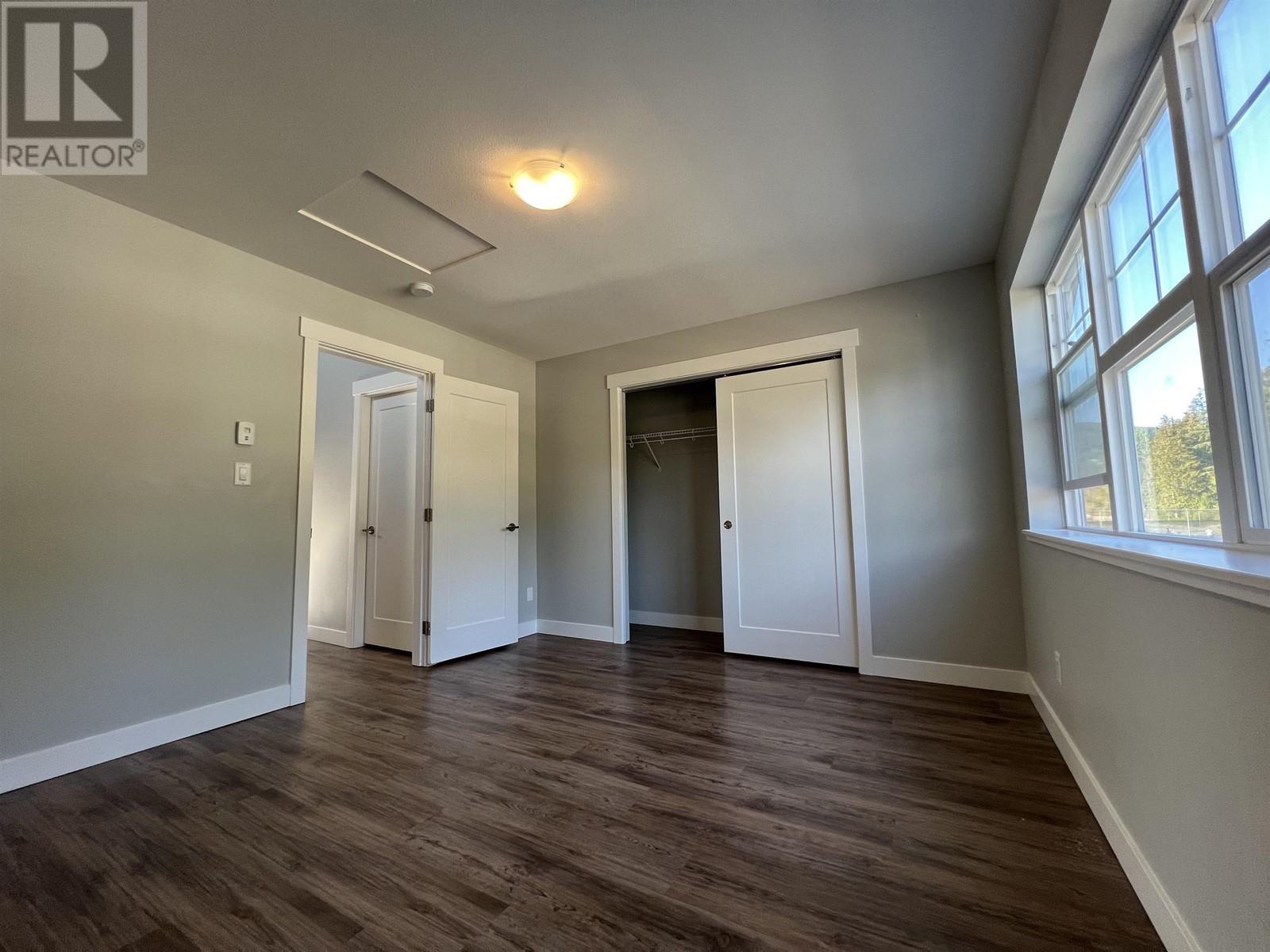 1002 Goddard Road, Gibsons, British Columbia  V0N 1V7 - Photo 33 - R2820701