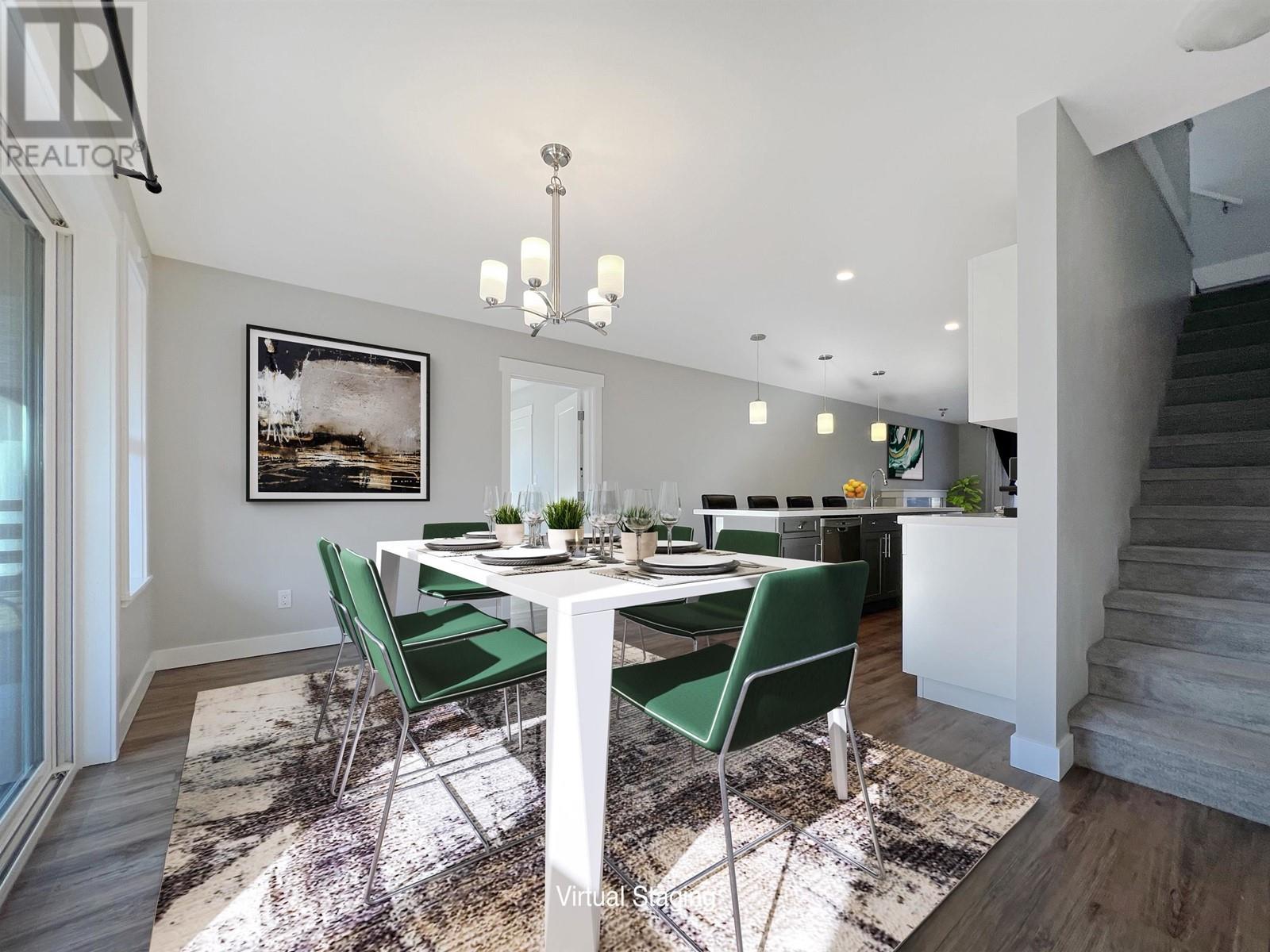 1002 Goddard Road, Gibsons, British Columbia  V0N 1V7 - Photo 4 - R2820701