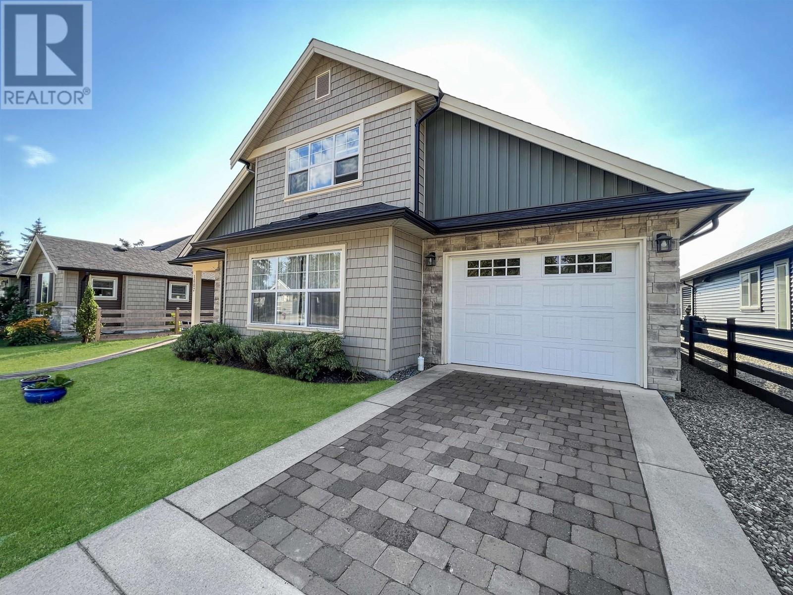 1002 Goddard Road, Gibsons, British Columbia  V0N 1V7 - Photo 7 - R2820701