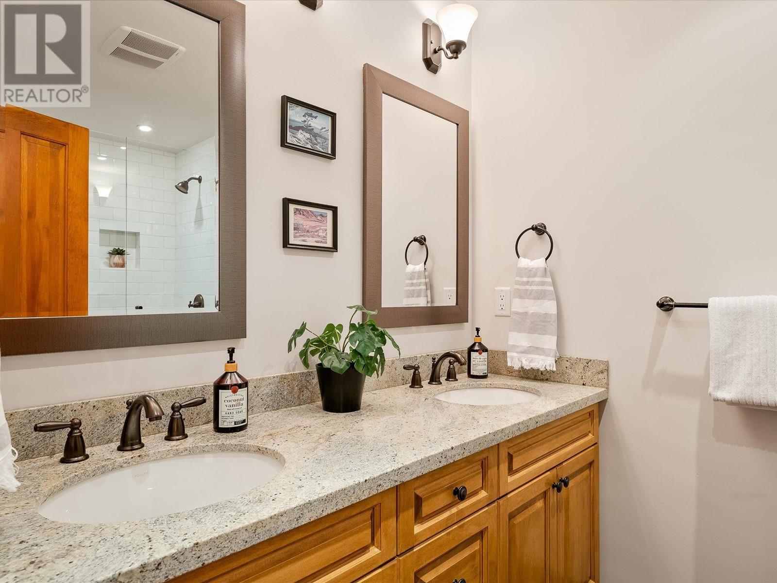 6254 Eagle Drive, Whistler, British Columbia  V8E 0C7 - Photo 19 - R2820741