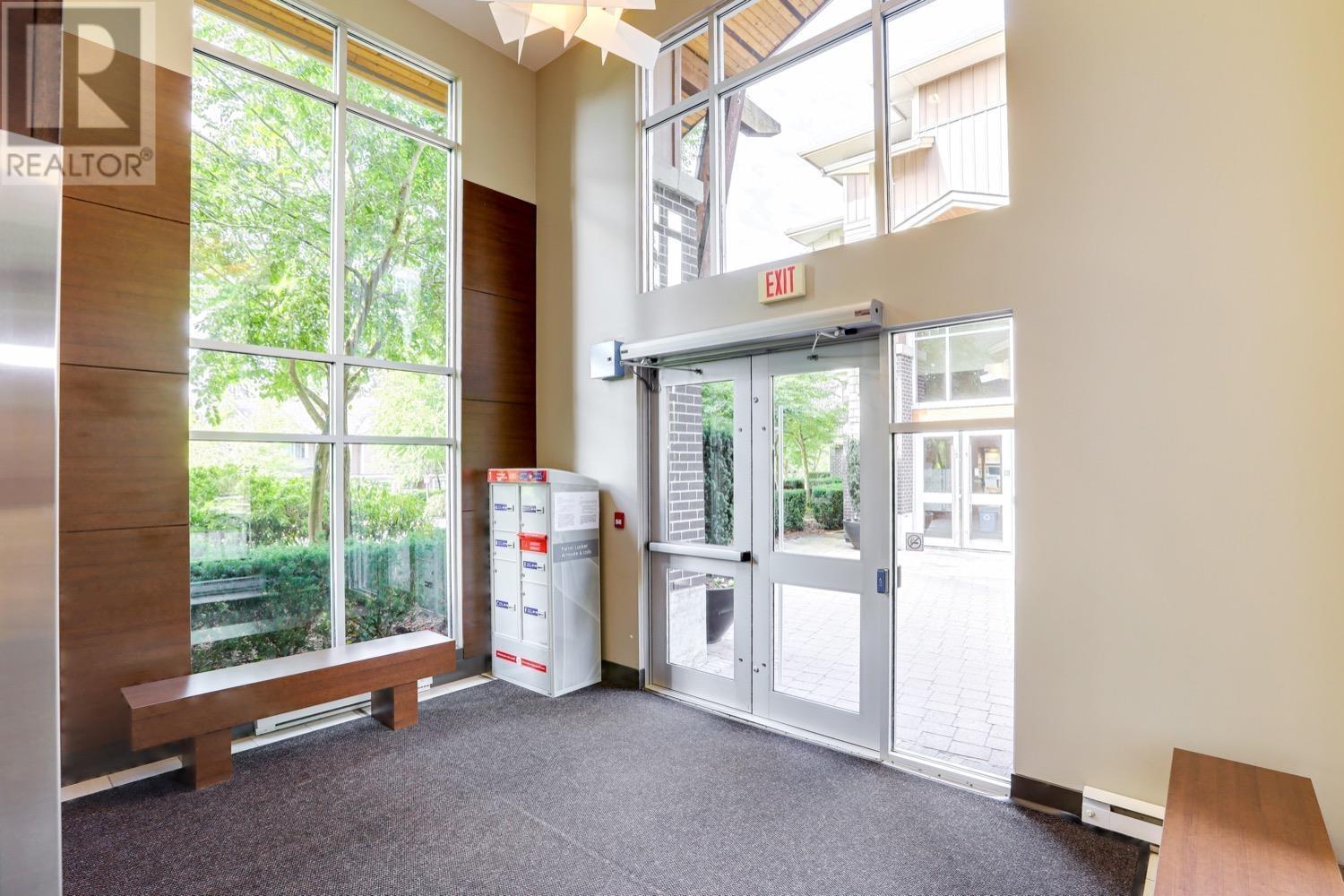 213 5775 Irmin Street, Burnaby, British Columbia  V5J 0C3 - Photo 4 - R2820720