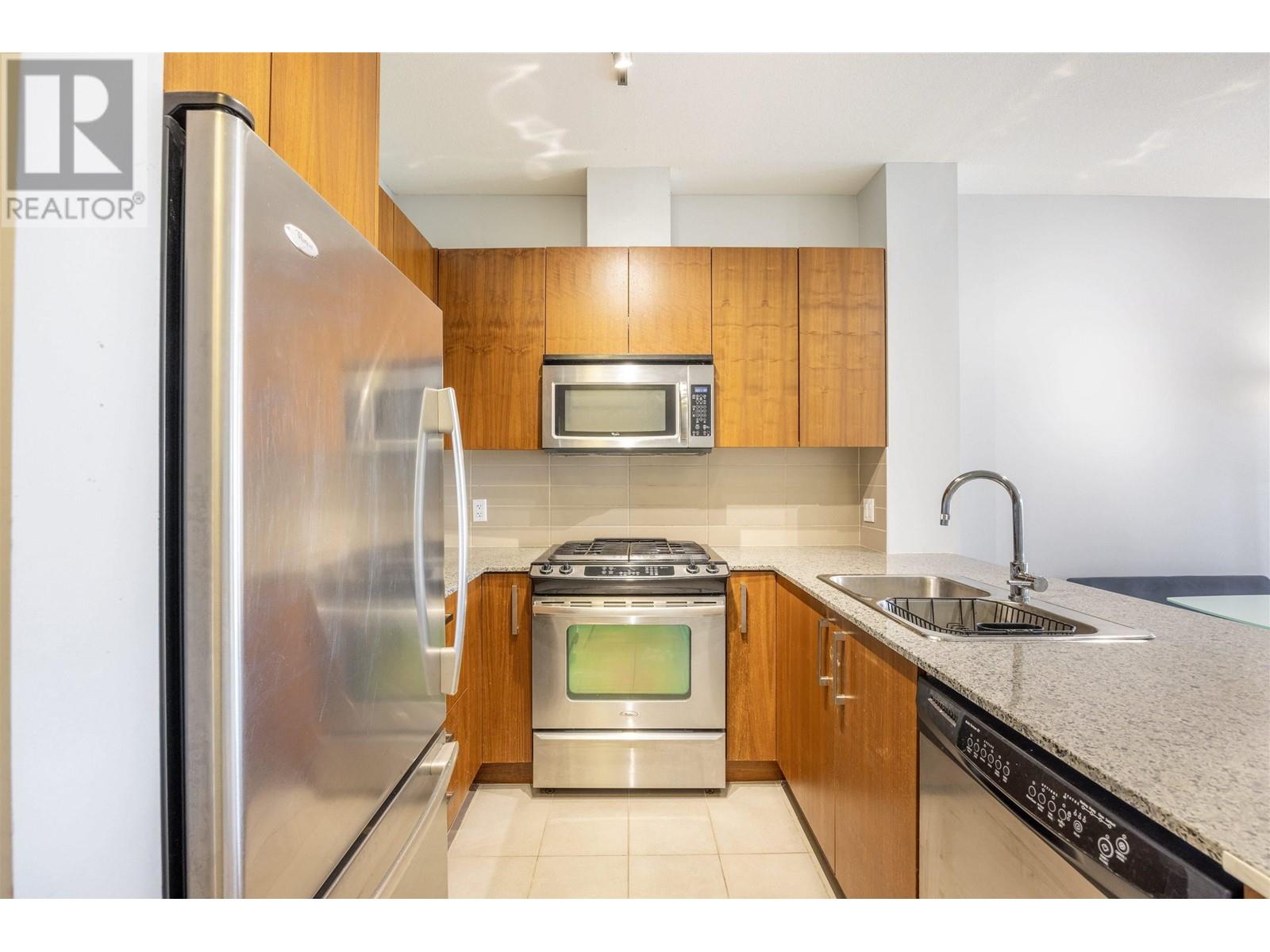 213 5775 Irmin Street, Burnaby, British Columbia  V5J 0C3 - Photo 6 - R2820720