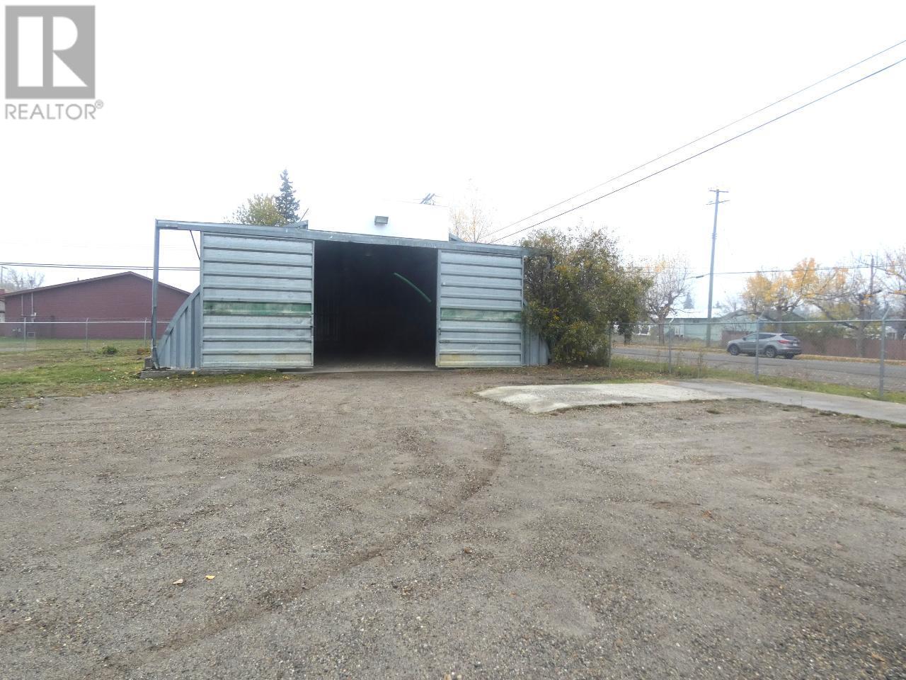 5001 50 Avenue Pouce Coupe