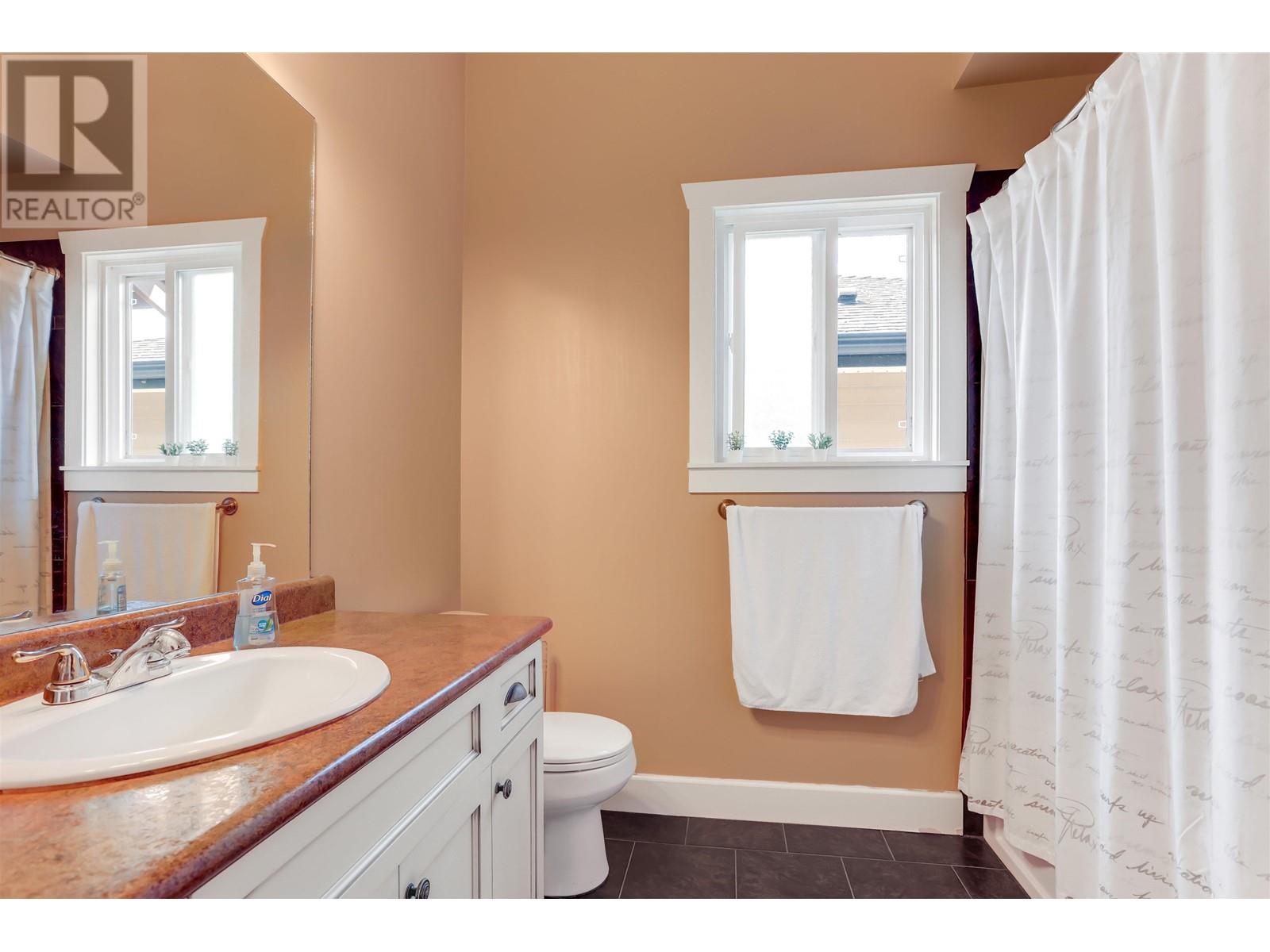 10256 Mceachern Street, Maple Ridge, British Columbia  V2W 0B2 - Photo 24 - R2820770