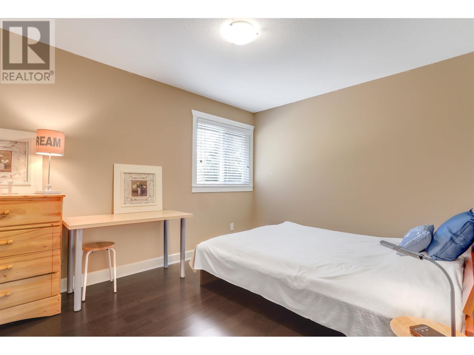10256 Mceachern Street, Maple Ridge, British Columbia  V2W 0B2 - Photo 25 - R2820770