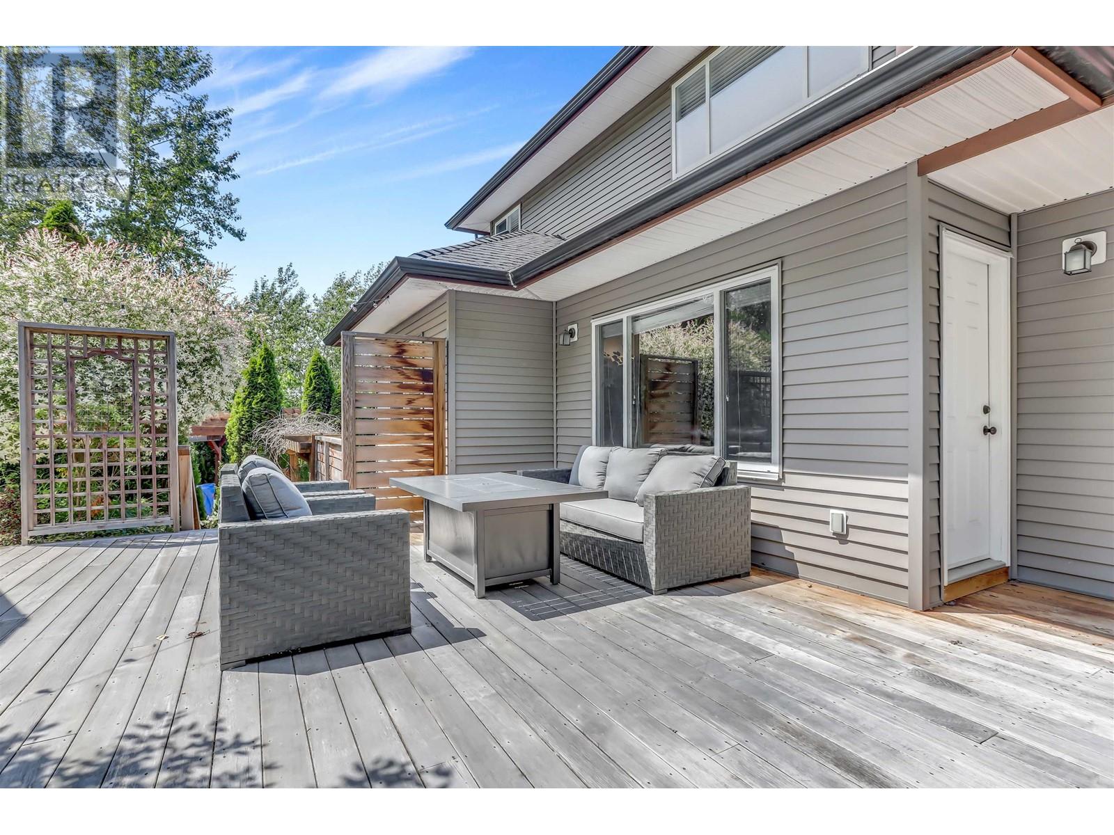 10256 Mceachern Street, Maple Ridge, British Columbia  V2W 0B2 - Photo 34 - R2820770