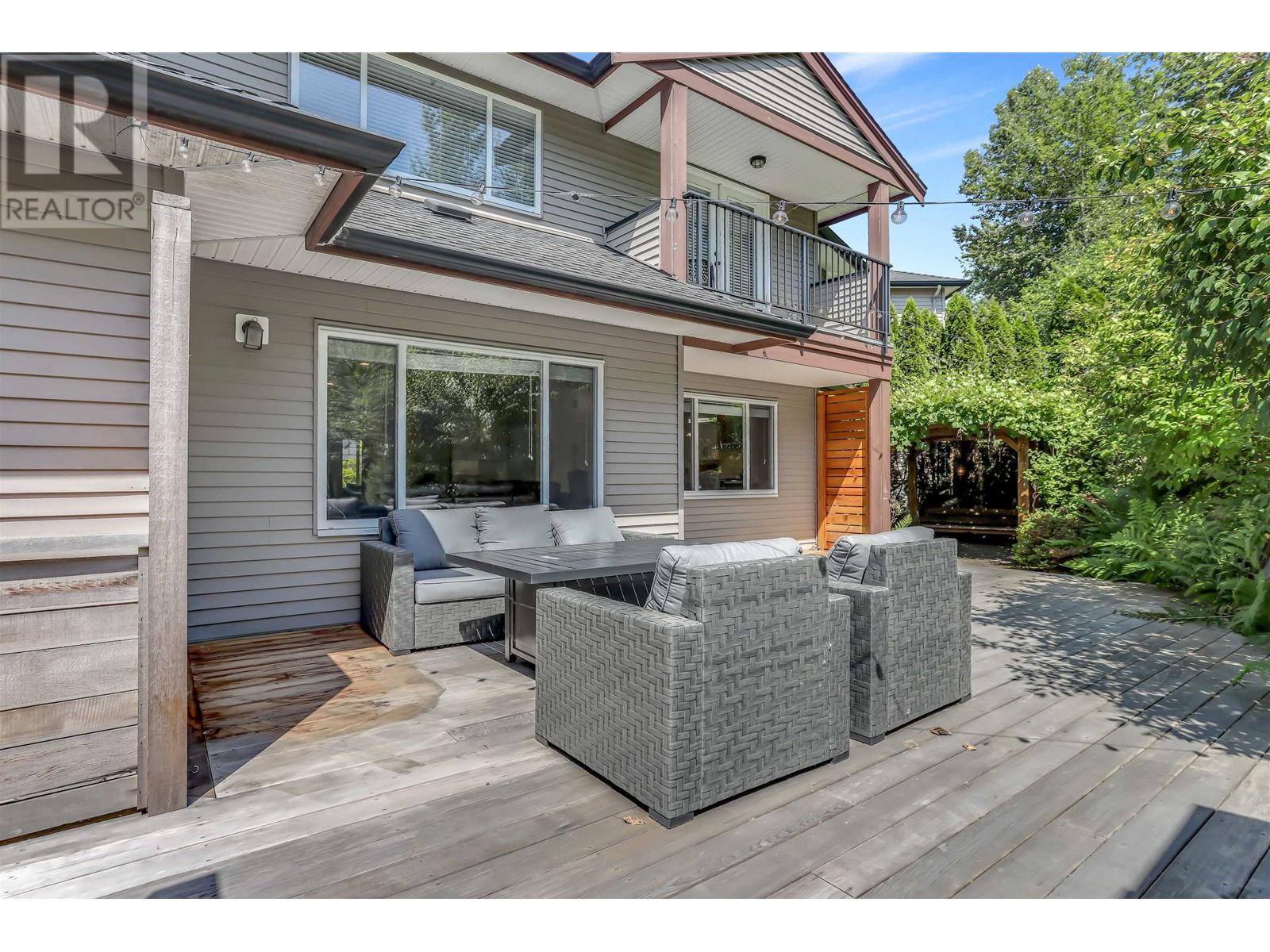 10256 Mceachern Street, Maple Ridge, British Columbia  V2W 0B2 - Photo 35 - R2820770