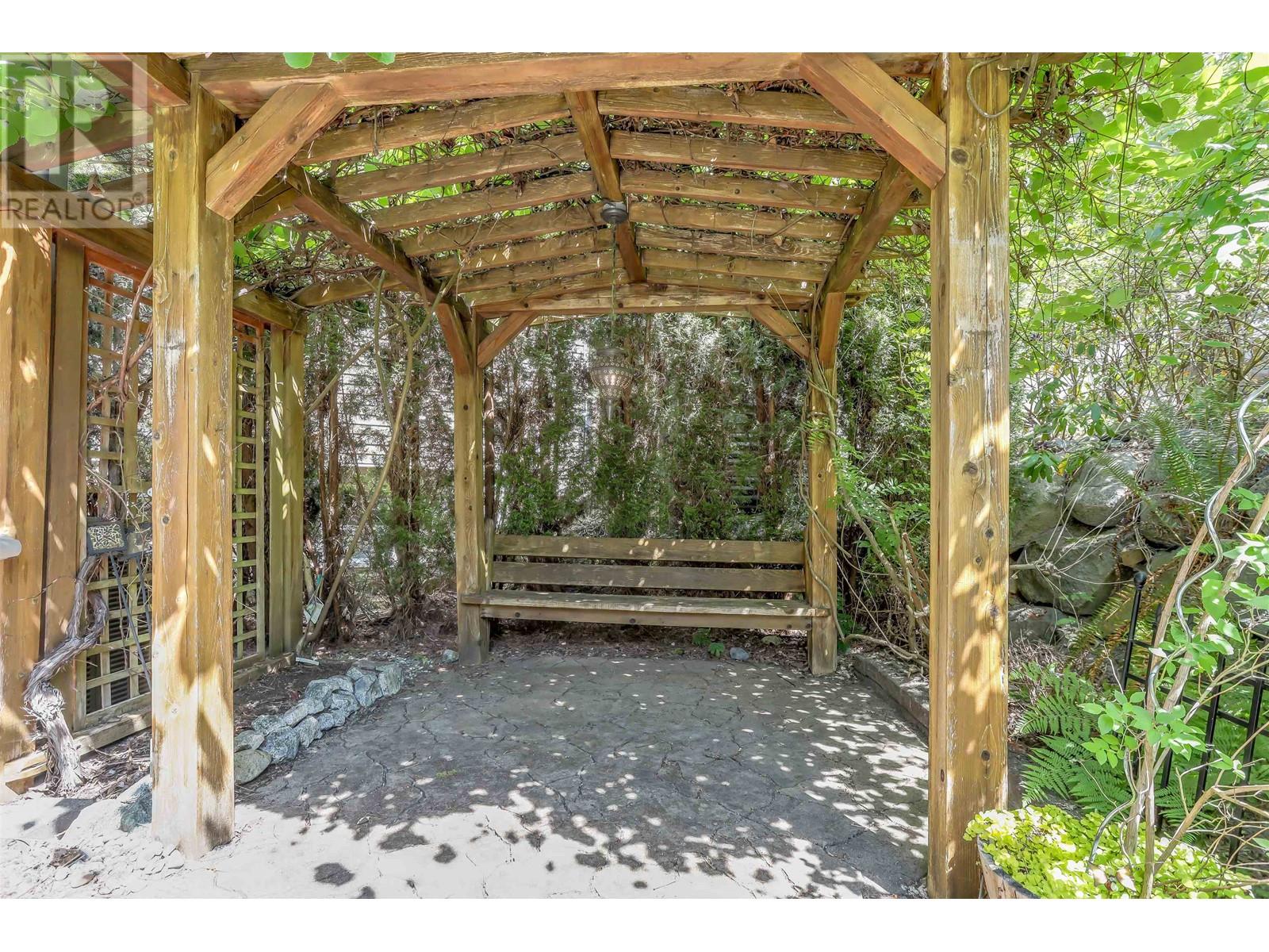 10256 Mceachern Street, Maple Ridge, British Columbia  V2W 0B2 - Photo 38 - R2820770