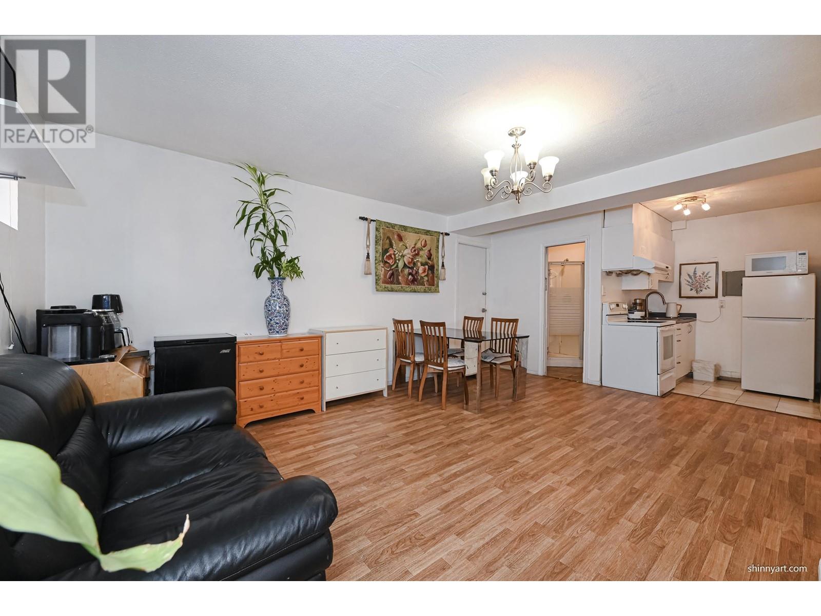 3209 Renfrew Street, Vancouver, British Columbia  V5M 3L2 - Photo 8 - R2820754