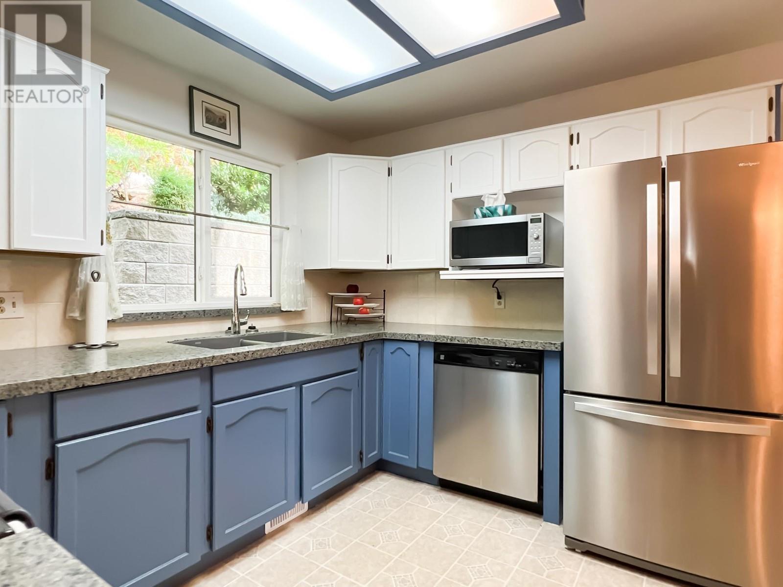 37 Ravine Drive, Port Moody, British Columbia  V3H 4G6 - Photo 11 - R2819045