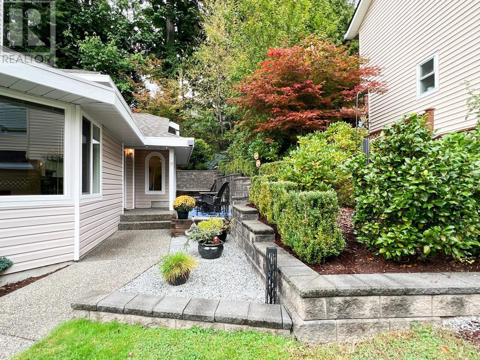 37 Ravine Drive, Port Moody, British Columbia  V3H 4G6 - Photo 5 - R2819045