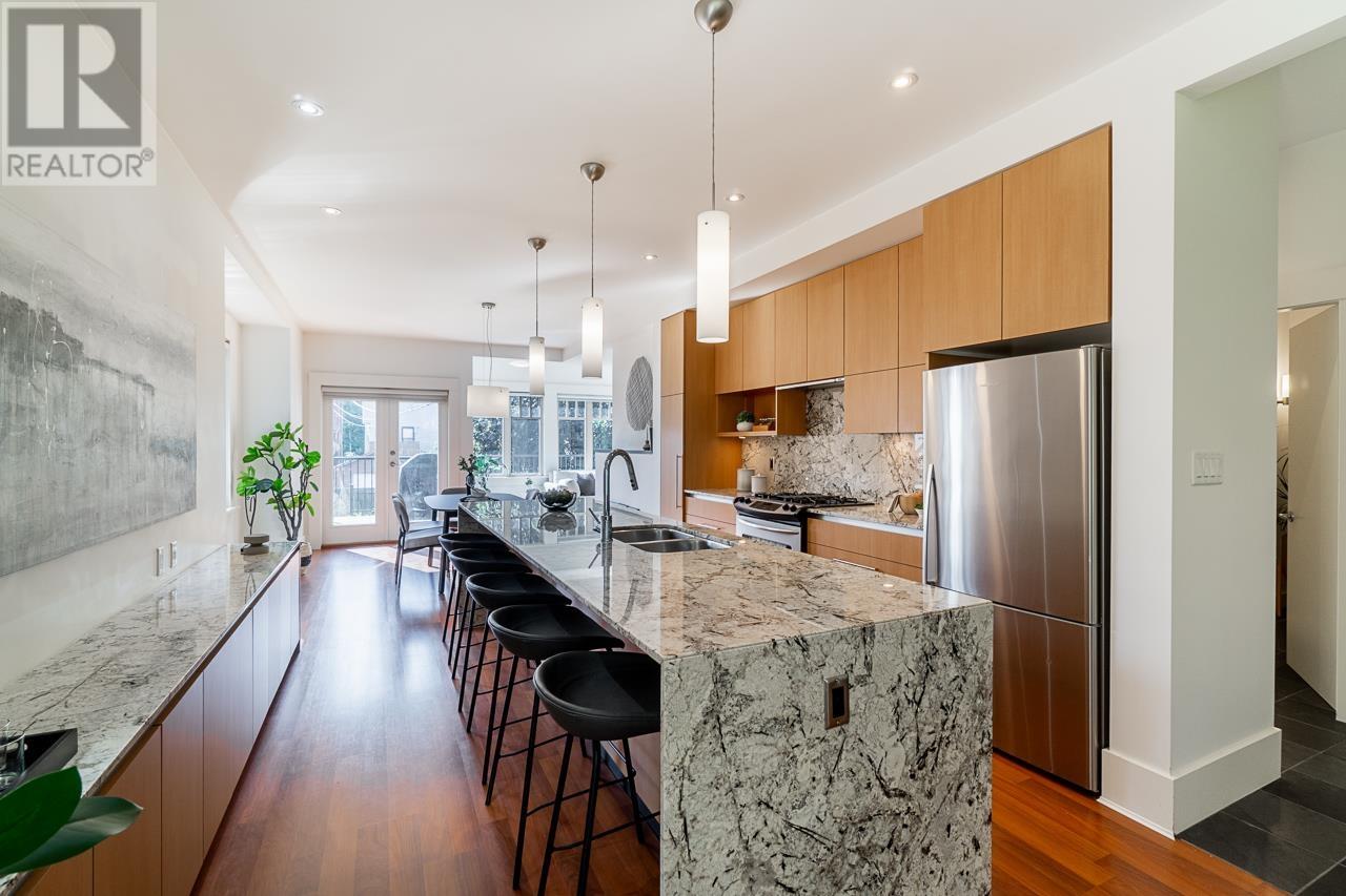 140 W 18th Avenue, Vancouver, British Columbia  V5Y 2A5 - Photo 4 - R2820773