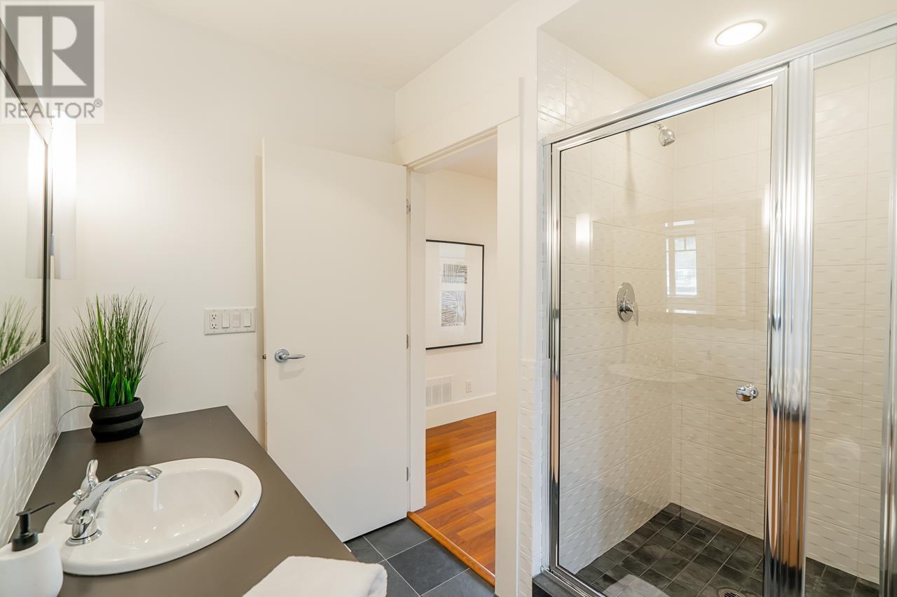 140 W 18th Avenue, Vancouver, British Columbia  V5Y 2A5 - Photo 27 - R2820773