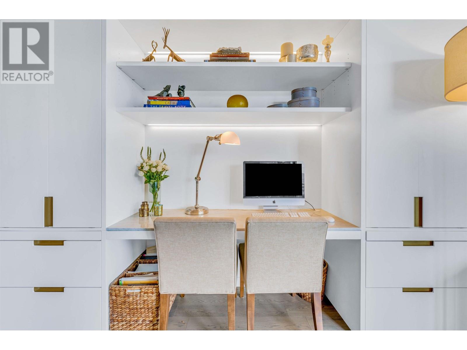 906 1688 Pullman Porter Street, Vancouver, British Columbia  V6A 0H3 - Photo 10 - R2820703