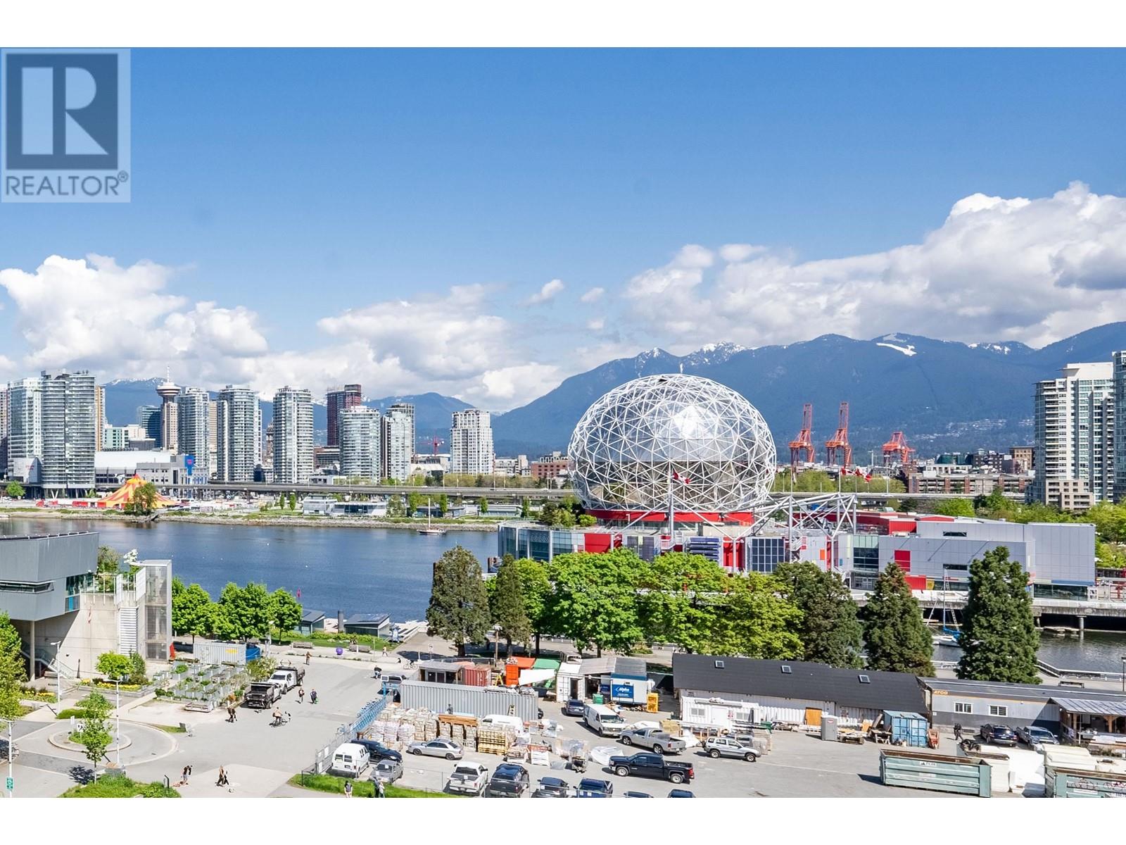 906 1688 Pullman Porter Street, Vancouver, British Columbia  V6A 0H3 - Photo 1 - R2820703