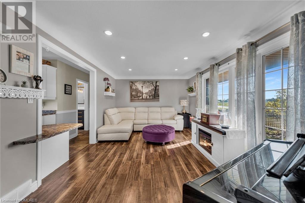 1090 Niagara Stone Road, Niagara-On-The-Lake, Ontario  L0S 1J0 - Photo 12 - 40491742