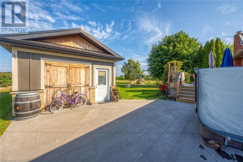 1090 Niagara Stone Road, Niagara-On-The-Lake, Ontario  L0S 1J0 - Photo 7 - 40491742