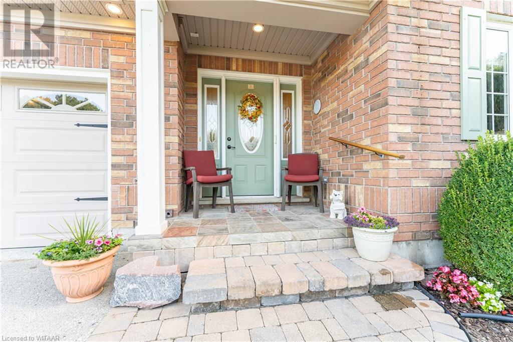 4 Jean Ferrie Court, Tillsonburg, Ontario  N4G 5W9 - Photo 3 - 40477807