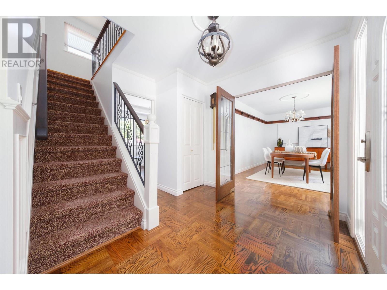 510 Evergreen Place, North Vancouver, British Columbia  V7N 2Z2 - Photo 6 - R2818906