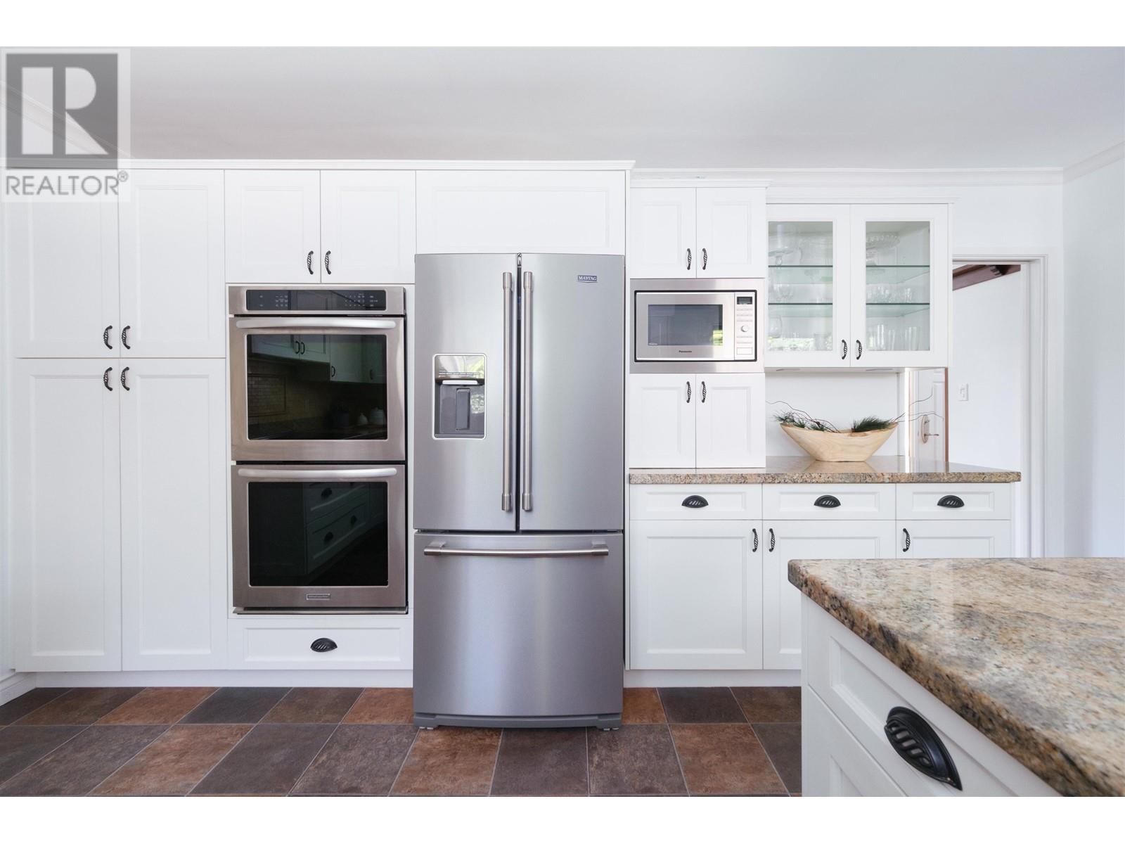 510 Evergreen Place, North Vancouver, British Columbia  V7N 2Z2 - Photo 13 - R2818906