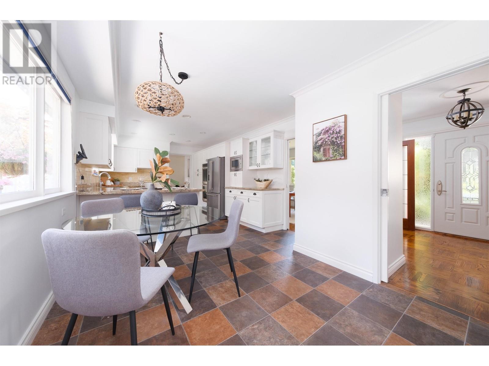 510 Evergreen Place, North Vancouver, British Columbia  V7N 2Z2 - Photo 10 - R2818906