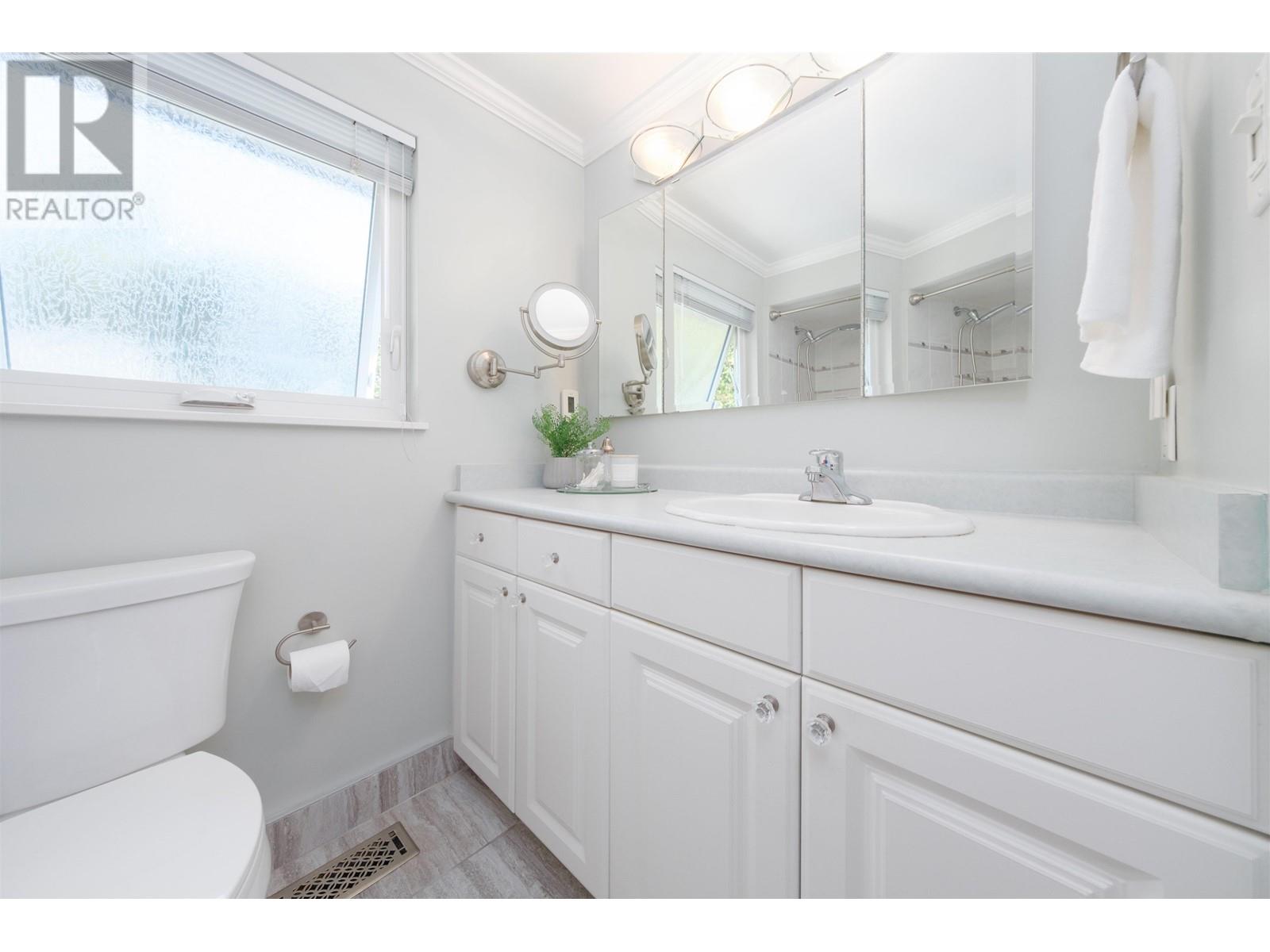 510 Evergreen Place, North Vancouver, British Columbia  V7N 2Z2 - Photo 25 - R2818906