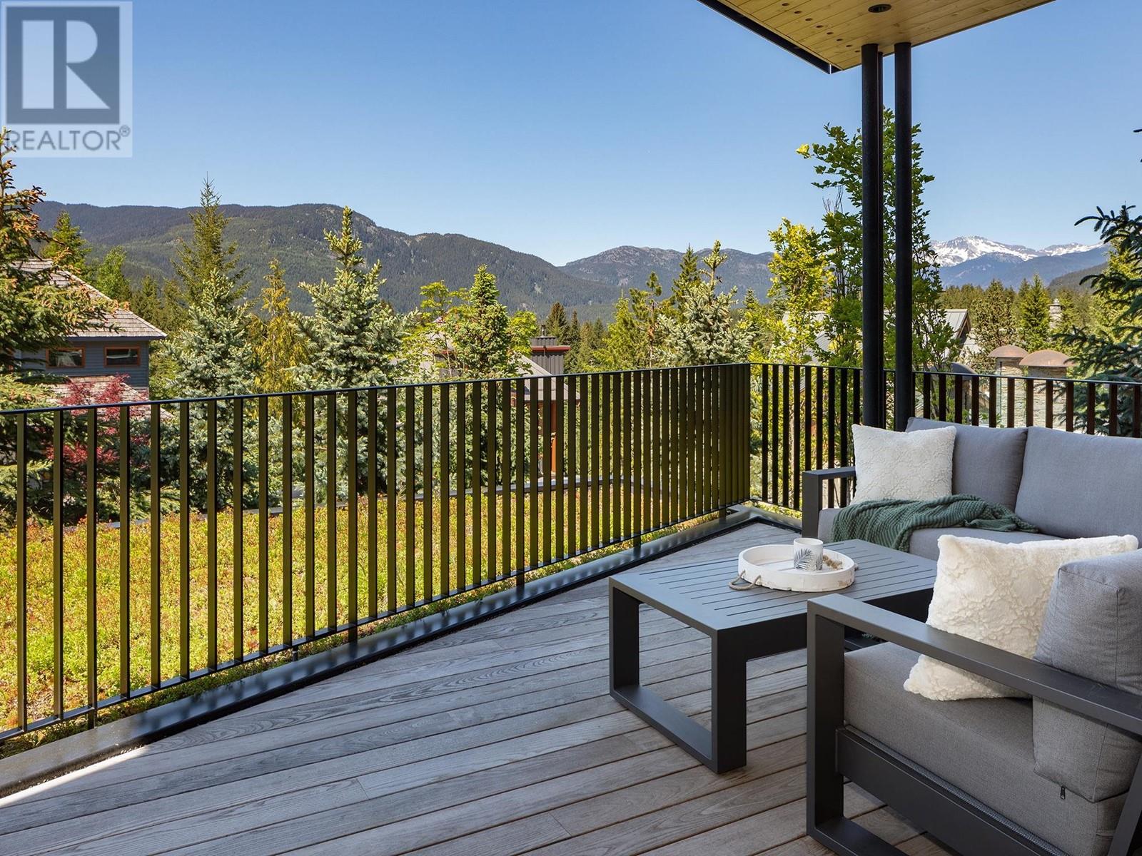 3565 Falcon Crescent, Whistler, British Columbia  V8E 0B9 - Photo 5 - R2820783