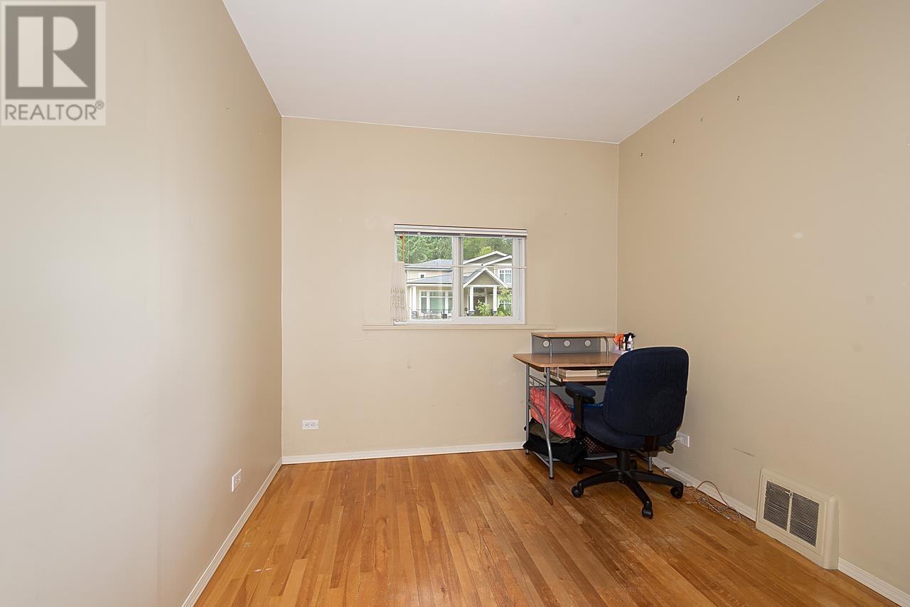 7950 Suncrest Drive, Burnaby, British Columbia  V5J 3N5 - Photo 18 - R2819361