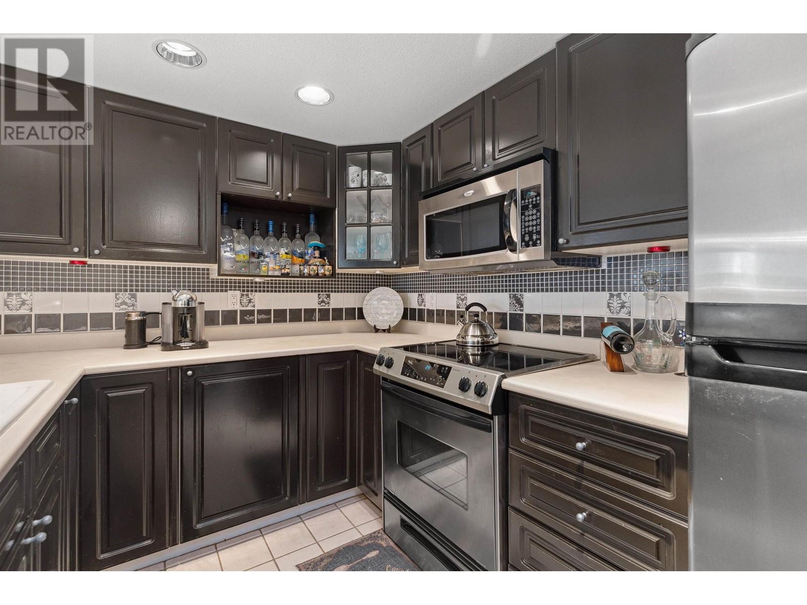 302 789 W 16th Avenue, Vancouver, British Columbia  V5Z 1S8 - Photo 12 - R2811820