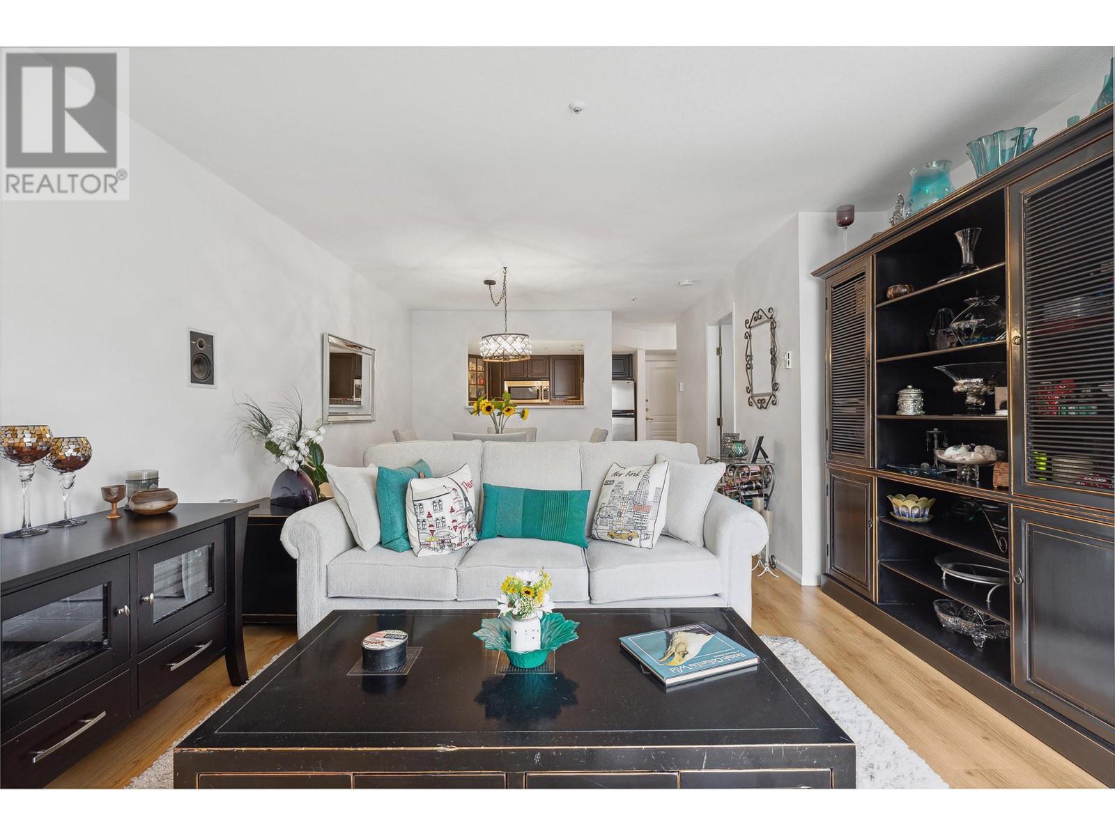 302 789 W 16th Avenue, Vancouver, British Columbia  V5Z 1S8 - Photo 4 - R2811820