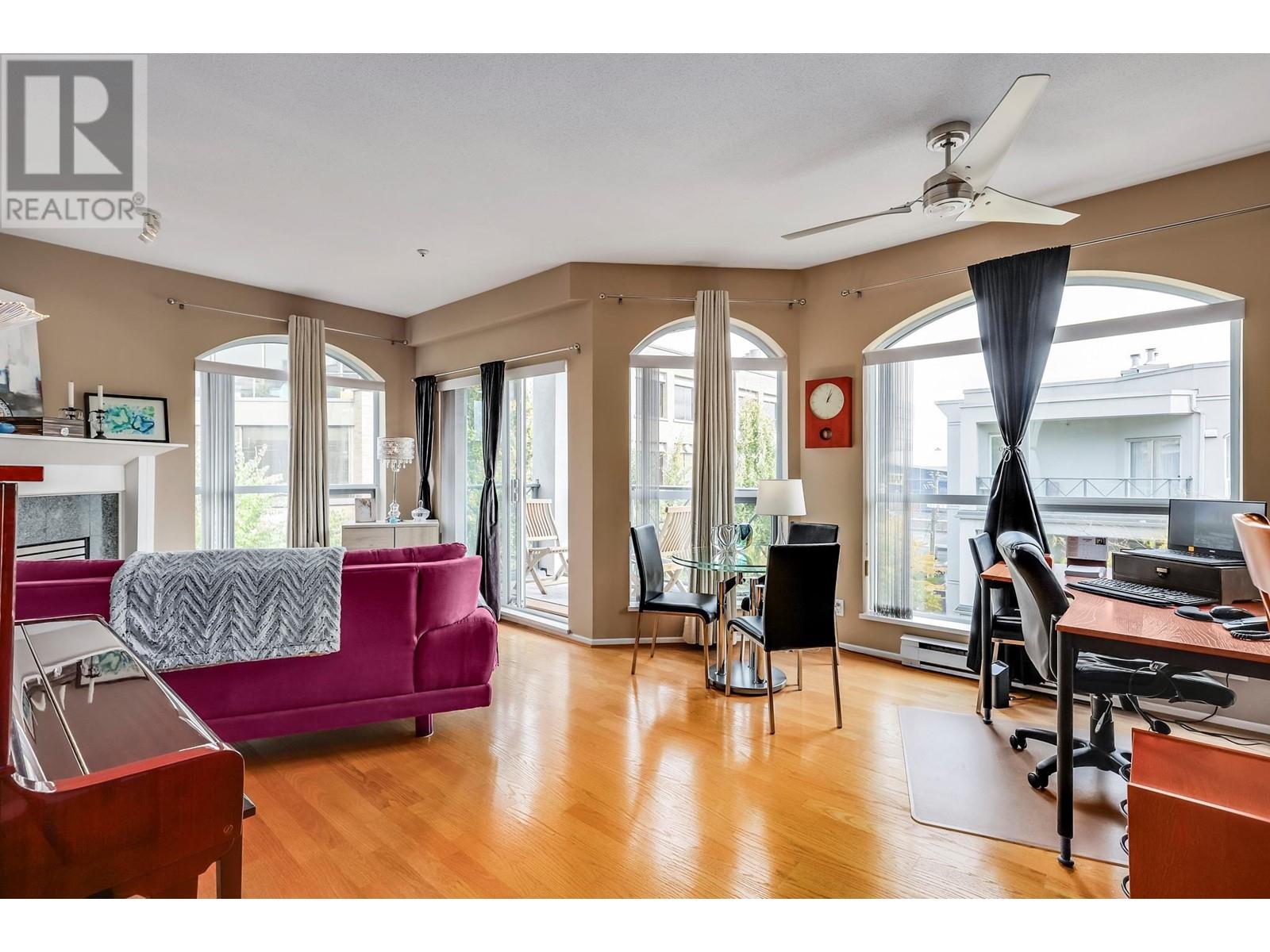 Ph12 511 W 7th Avenue, Vancouver, British Columbia  V5Z 4R2 - Photo 2 - R2820668