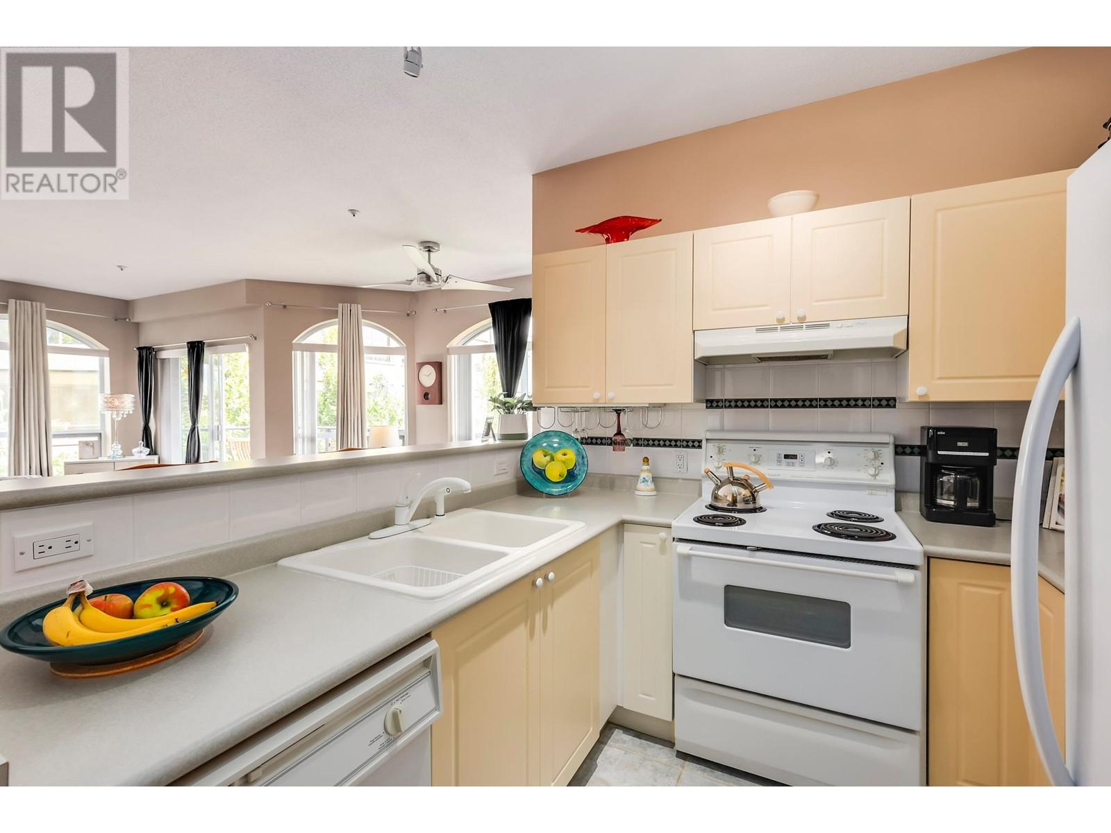 Ph12 511 W 7th Avenue, Vancouver, British Columbia  V5Z 4R2 - Photo 13 - R2820668