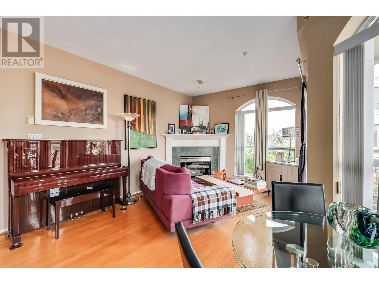 Ph12 511 W 7th Avenue, Vancouver, British Columbia  V5Z 4R2 - Photo 5 - R2820668