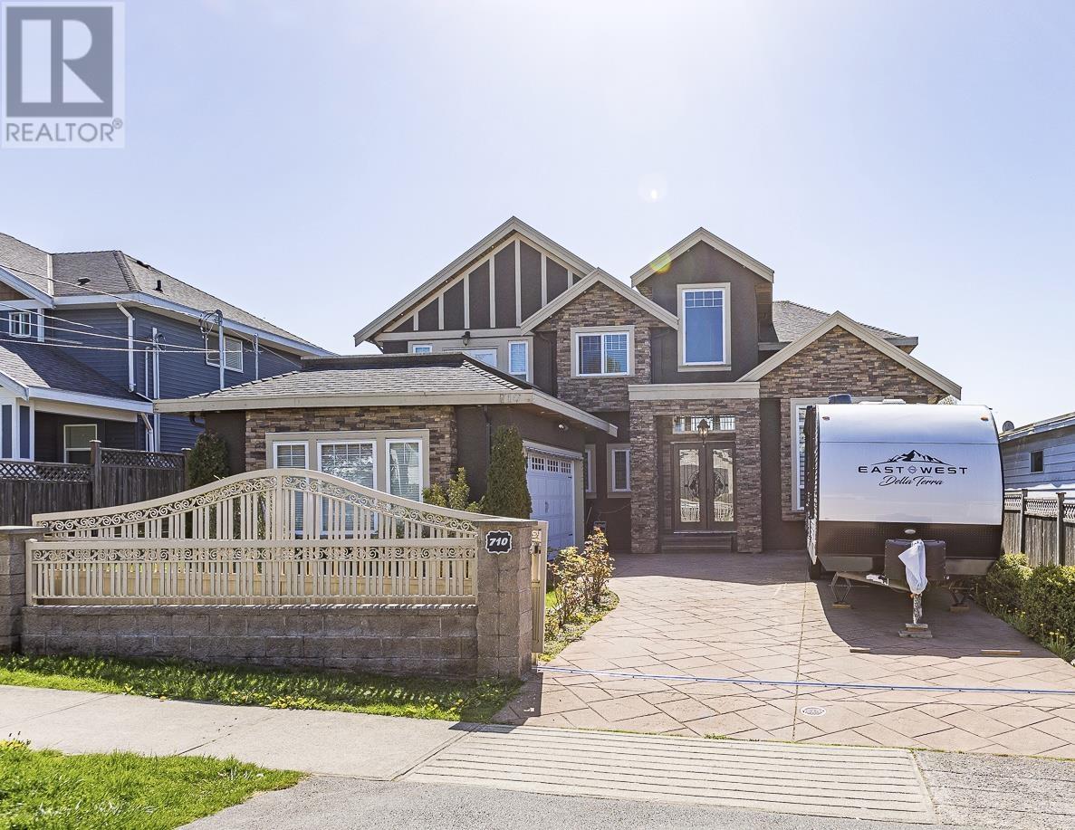 710 RODERICK AVENUE, coquitlam, British Columbia