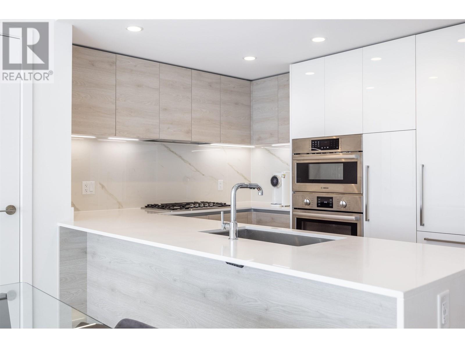 2607 2085 Skyline Court, Burnaby, British Columbia  V5C 0M6 - Photo 3 - R2819112